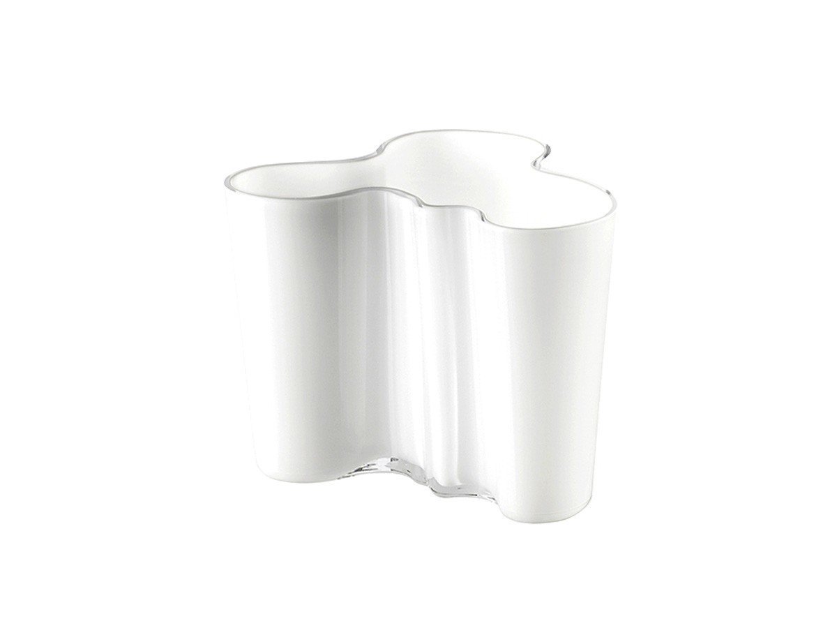 【イッタラ/iittala / GOODS】のAlvar Aalto Collection Vase / アルヴァ・アアルトコレクション ベース 120 インテリア・キッズ・メンズ・レディースファッション・服の通販 founy(ファニー) 　ガラス　Glass, Glassware　ステーショナリー　Stationery, Office Supplies　フォルム　Silhouette, Form　フラワー　Flower, Floral　モチーフ　Motif, Design Theme　送料無料　Free Shipping　おすすめ　Recommended / Our Picks　ホーム・キャンプ・アウトドア・お取り寄せ　Home Living / Home & Lifestyle / Camping Gear / Outdoor Camping　家具・インテリア　Home Furniture & Interior. Stylish & Functional Living Spaces　その他 インテリア雑貨、家具　Home Decor & Furniture Extras　ホワイト|ID: prp329100004948137 ipo3291000000037132222