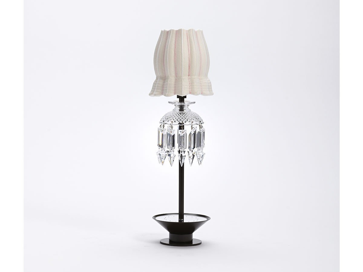 【ホリキエリコ/ERIKO HORIKI / GOODS】のbaccarat KAIKA / ライトオブジェ バカラ 開花 インテリア・キッズ・メンズ・レディースファッション・服の通販 founy(ファウニー) 　送料無料　Free Shipping　クリスタル　Crystal, Swarovski　テーブル　Table, Dining Table　モチーフ　Motif, Design Theme　ホーム・キャンプ・アウトドア・お取り寄せ　Home Living / Home & Lifestyle / Camping Gear / Outdoor Camping　家具・インテリア　Home Furniture & Interior. Stylish & Functional Living Spaces　ライト・照明　Lamps & Lighting Fixtures　消灯時|ID: prp329100004963532 ipo3291000000037242379