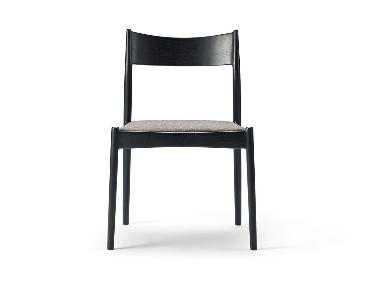 【マイルストーン/milestone / GOODS】のDINING CHAIR TYPE.1 / ダイニングチェア タイプ1 インテリア・キッズ・メンズ・レディースファッション・服の通販 founy(ファニー) 　送料無料　Free Shipping　クッション　Cushion, Throw Pillow　コレクション　Collection, Seasonal Line　シンプル　Simple, Minimal　ファブリック　Fabric, Textile　フレーム　Frame, Outline　ホーム・キャンプ・アウトドア・お取り寄せ　Home Living / Home & Lifestyle / Camping Gear / Outdoor Camping　家具・インテリア　Home Furniture & Interior. Stylish & Functional Living Spaces　チェア・椅子　Seating & Chairs　ダイニングチェア・木製チェア　Dining Chairs　フレームブラック、張地:ファブリック N5(基本色)|ID: prp329100004967566 ipo3291000000037260052