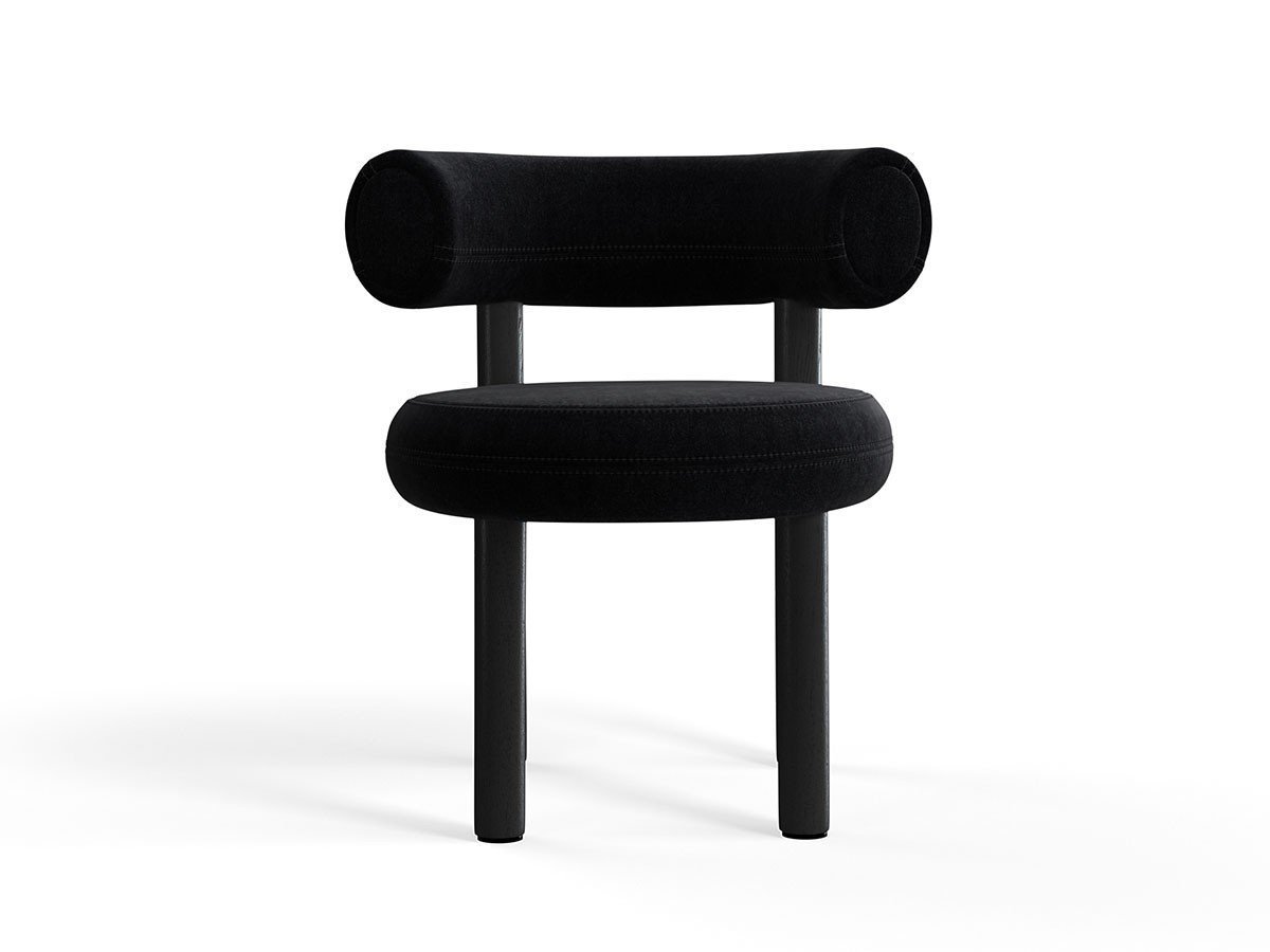 【トム ディクソン/Tom Dixon / GOODS】のFat Dining Chair Wood / ファット ダイニングチェア 木脚 インテリア・キッズ・メンズ・レディースファッション・服の通販 founy(ファウニー) 　送料無料　Free Shipping　クッション　Cushion, Throw Pillow　フォルム　Silhouette, Form　ホーム・キャンプ・アウトドア・お取り寄せ　Home Living / Home & Lifestyle / Camping Gear / Outdoor Camping　家具・インテリア　Home Furniture & Interior. Stylish & Functional Living Spaces　チェア・椅子　Seating & Chairs　ダイニングチェア・木製チェア　Dining Chairs　張地:ジェントル2 0193(CAT5)、フレームブラック|ID: prp329100004967741 ipo3291000000037260806