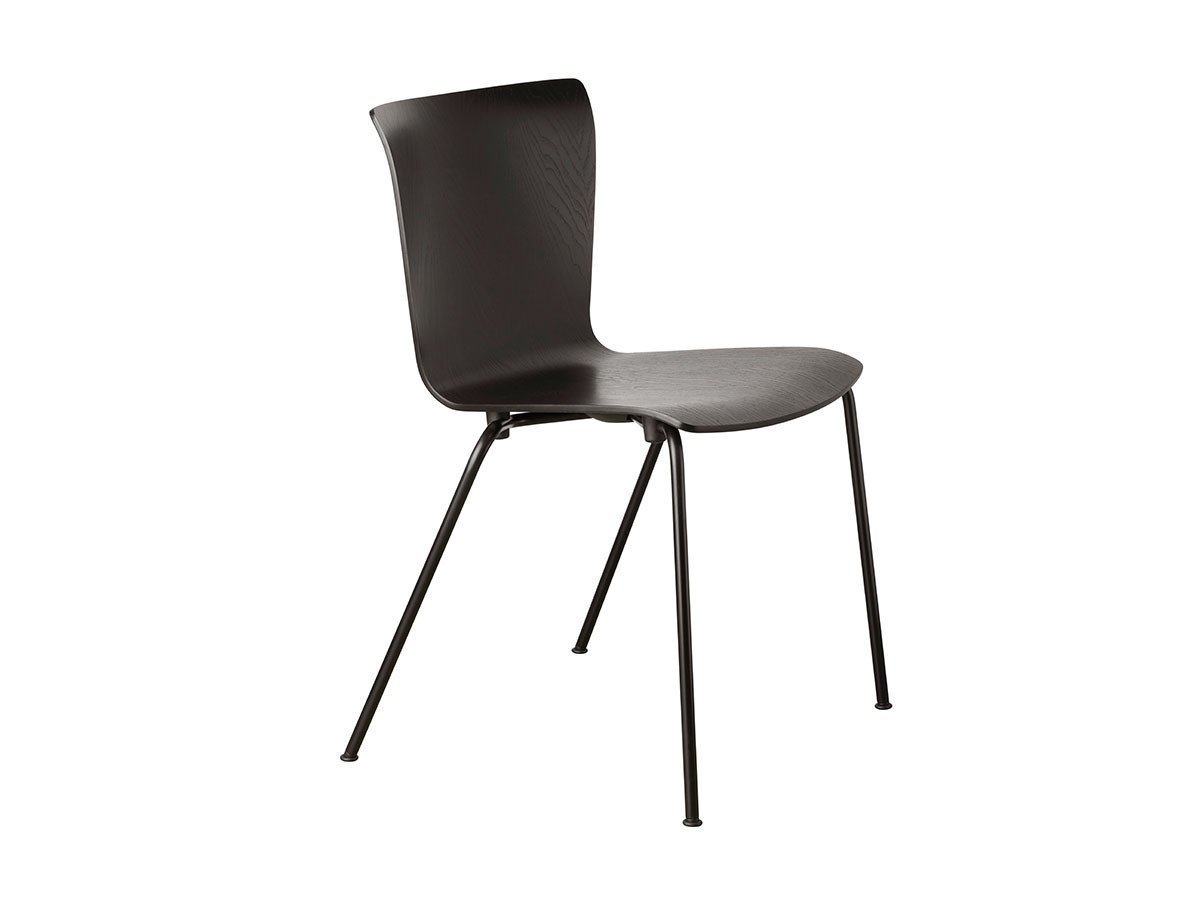 【フリッツ ハンセン/FRITZ HANSEN / GOODS】のVICO DUO / ヴィコデュオ チェア VM110 インテリア・キッズ・メンズ・レディースファッション・服の通販 founy(ファウニー) 　送料無料　Free Shipping　ホーム・キャンプ・アウトドア・お取り寄せ　Home Living / Home & Lifestyle / Camping Gear / Outdoor Camping　家具・インテリア　Home Furniture & Interior. Stylish & Functional Living Spaces　チェア・椅子　Seating & Chairs　ダイニングチェア・木製チェア　Dining Chairs　シェル:カラードアッシュ / ブラック、脚部:ブラック粉体塗装仕上|ID: prp329100004967840 ipo3291000000037261134