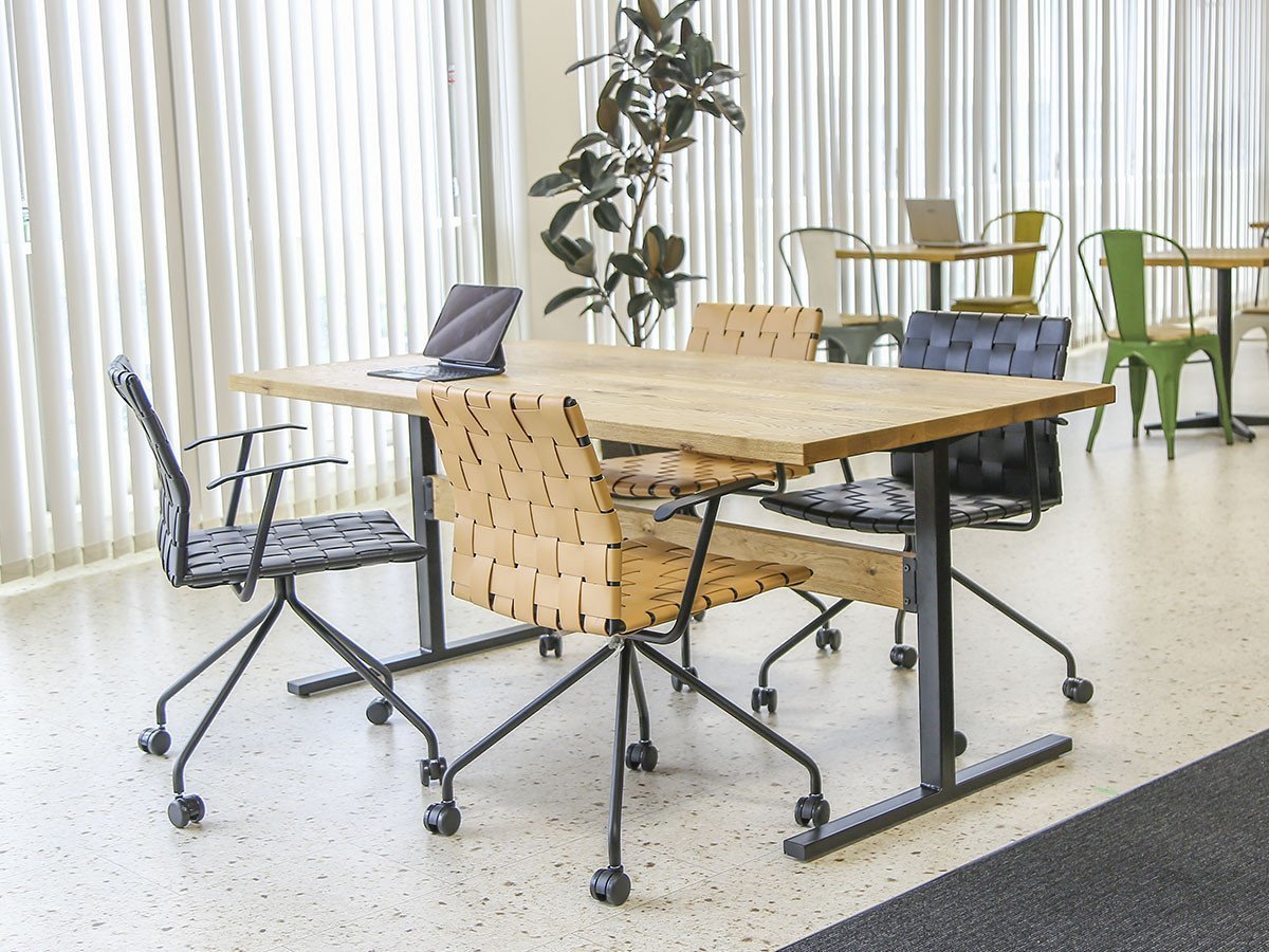 【クラッシュゲート/CRASH GATE】のHARPER DESK CHAIR / ハーパー デスクチェア インテリア・キッズ・メンズ・レディースファッション・服の通販 founy(ファウニー) 　送料無料　Free Shipping　デスク　Desk, Work Desk　ワーク　Workwear, Utility Style　ホーム・キャンプ・アウトドア・お取り寄せ　Home Living / Home & Lifestyle / Camping Gear / Outdoor Camping　家具・インテリア　Home Furniture & Interior. Stylish & Functional Living Spaces　チェア・椅子　Seating & Chairs　オフィスチェア・在宅ワーク用チェア　Office & Desk Chairs　ブラック、ベージュ|ID: prp329100004968024 ipo3291000000037261763