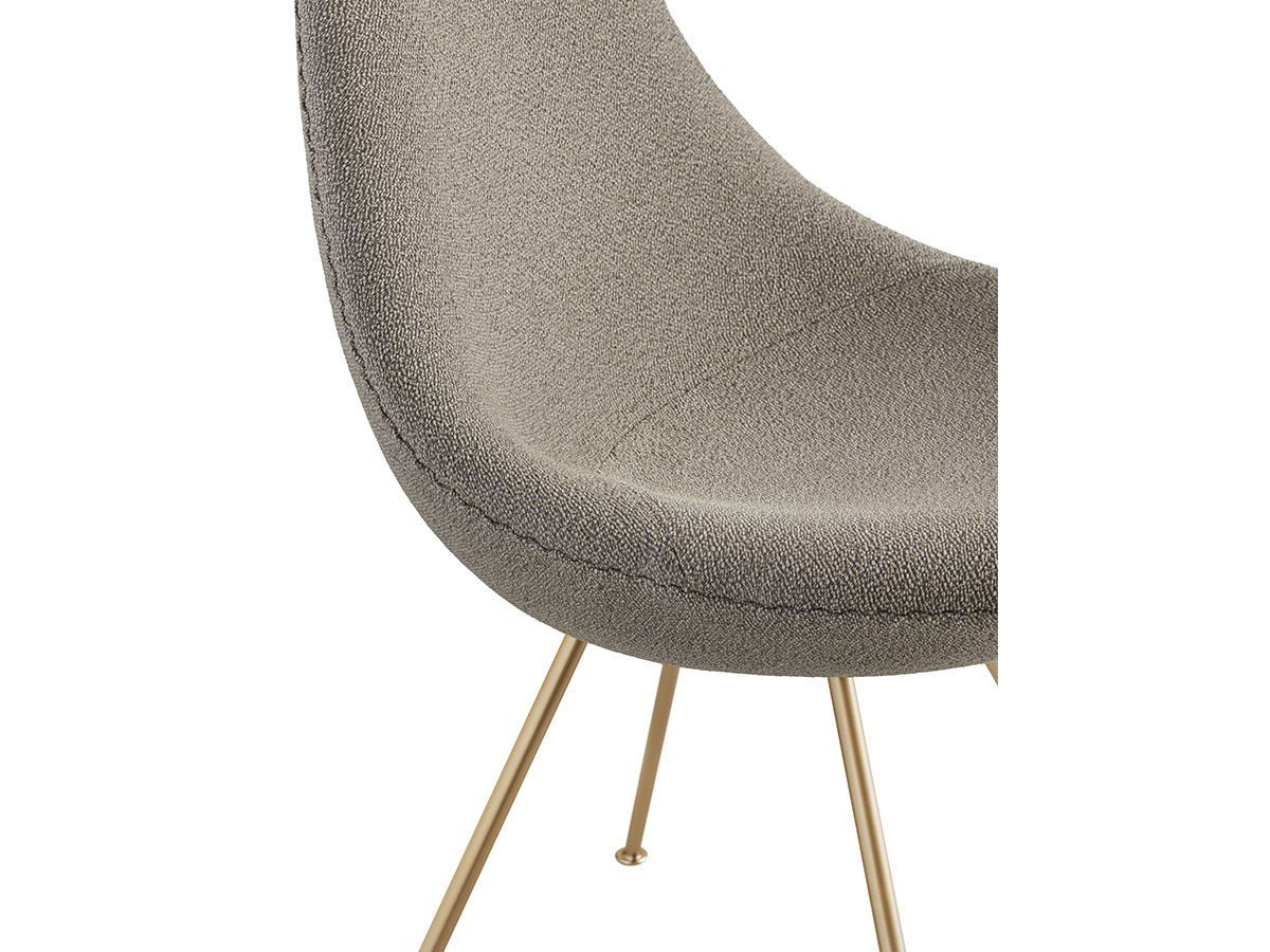 【フリッツ ハンセン/FRITZ HANSEN / GOODS】のDROP / ドロップ フルパディングチェア 3110 インテリア・キッズ・メンズ・レディースファッション・服の通販 founy(ファニー) 　ドロップ　Drop Shoulder, Dropped Style　ファブリック　Fabric, Textile　フェルト　Felt, Felt Fabric　送料無料　Free Shipping　おすすめ　Recommended / Our Picks　ホーム・キャンプ・アウトドア・お取り寄せ　Home Living / Home & Lifestyle / Camping Gear / Outdoor Camping　家具・インテリア　Home Furniture & Interior. Stylish & Functional Living Spaces　チェア・椅子　Seating & Chairs　ダイニングチェア・木製チェア　Dining Chairs　参考イメージ|ID: prp329100004968234 ipo3291000000037262493
