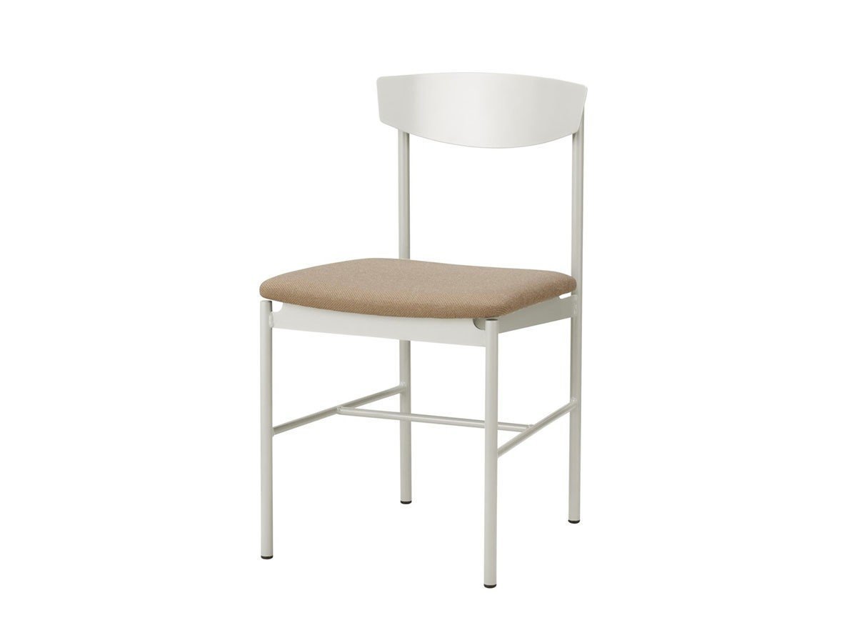 【杉山製作所/Sugiyama Seisakusho / GOODS】のPetit Chair / プチ チェア インテリア・キッズ・メンズ・レディースファッション・服の通販 founy(ファニー) 　送料無料　Free Shipping　スタンダード　Standard, Basic　ホーム・キャンプ・アウトドア・お取り寄せ　Home Living / Home & Lifestyle / Camping Gear / Outdoor Camping　家具・インテリア　Home Furniture & Interior. Stylish & Functional Living Spaces　チェア・椅子　Seating & Chairs　ダイニングチェア・木製チェア　Dining Chairs　張地:N.C. NC122(Aランク)、フレームサンドシルバー、サイズ:座面高42cm|ID: prp329100004968250 ipo3291000000037262547