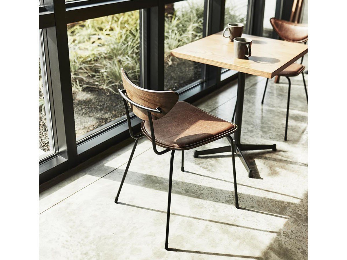 【コッコレ/Coccole / GOODS】のCHAIR / チェア C305A インテリア・キッズ・メンズ・レディースファッション・服の通販 founy(ファニー) 　送料無料　Free Shipping　スリム　Slim, Slim Fit　フレーム　Frame, Outline　モダン　Modern, Contemporary　ホーム・キャンプ・アウトドア・お取り寄せ　Home Living / Home & Lifestyle / Camping Gear / Outdoor Camping　家具・インテリア　Home Furniture & Interior. Stylish & Functional Living Spaces　チェア・椅子　Seating & Chairs　ダイニングチェア・木製チェア　Dining Chairs　張地:バロン BA-04(ランクA)、ウッドアンティークブラウン|ID: prp329100004968253 ipo3291000000037262558