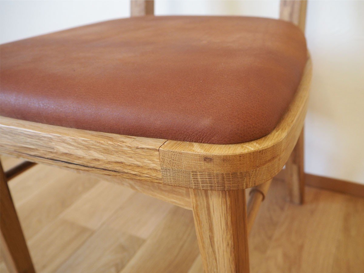 【ノスタルジックウヰスキー/Nostalgic Whisky / GOODS】のChair / チェア(モケット) インテリア・キッズ・メンズ・レディースファッション・服の通販 founy(ファウニー) 　送料無料　Free Shipping　クッション　Cushion, Throw Pillow　モチーフ　Motif, Design Theme　ホーム・キャンプ・アウトドア・お取り寄せ　Home Living / Home & Lifestyle / Camping Gear / Outdoor Camping　家具・インテリア　Home Furniture & Interior. Stylish & Functional Living Spaces　チェア・椅子　Seating & Chairs　ダイニングチェア・木製チェア　Dining Chairs　参考イメージ|ID: prp329100004968277 ipo3291000000037262653