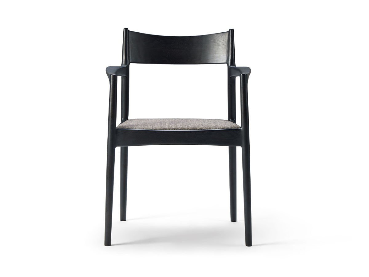 【マイルストーン/milestone / GOODS】のARM CHAIR TYPE.1 / アームチェア タイプ1 インテリア・キッズ・メンズ・レディースファッション・服の通販 founy(ファニー) 　送料無料　Free Shipping　クッション　Cushion, Throw Pillow　コレクション　Collection, Seasonal Line　シンプル　Simple, Minimal　ファブリック　Fabric, Textile　フレーム　Frame, Outline　ホーム・キャンプ・アウトドア・お取り寄せ　Home Living / Home & Lifestyle / Camping Gear / Outdoor Camping　家具・インテリア　Home Furniture & Interior. Stylish & Functional Living Spaces　チェア・椅子　Seating & Chairs　ダイニングチェア・木製チェア　Dining Chairs　ホーム・キャンプ・アウトドア・お取り寄せ　Home Living / Home & Lifestyle / Camping Gear / Outdoor Camping　家具・インテリア　Home Furniture & Interior. Stylish & Functional Living Spaces　チェア・椅子　Seating & Chairs　アームチェア・アクセントチェア　Armchairs & Accent Chairs　フレームブラック、張地:ファブリック N5(基本色)|ID: prp329100004968377 ipo3291000000037262931
