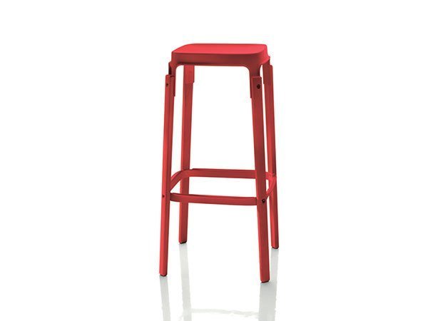 【マジス/MAGIS / GOODS】のSTEELWOOD STOOL / スティールウッド スツール インテリア・キッズ・メンズ・レディースファッション・服の通販 founy(ファウニー) 　送料無料　Free Shipping　ウッド　Wooden Design　ホーム・キャンプ・アウトドア・お取り寄せ　Home Living / Home & Lifestyle / Camping Gear / Outdoor Camping　家具・インテリア　Home Furniture & Interior. Stylish & Functional Living Spaces　チェア・椅子　Seating & Chairs　スツール・バースツール　Stools & Bar Stools　ホーム・キャンプ・アウトドア・お取り寄せ　Home Living / Home & Lifestyle / Camping Gear / Outdoor Camping　家具・インテリア　Home Furniture & Interior. Stylish & Functional Living Spaces　チェア・椅子　Seating & Chairs　カウンターチェア・ハイチェア　Bar Stools / High Stools　レッド|ID: prp329100004968684 ipo3291000000037263980
