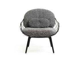 【マジス/MAGIS / GOODS】 PINA Low Chair / ピーニャ ローチェア ブラック脚(トリラナコジマ)大人の最旬トレンドファッション＆コーディネート founy(ファウニー) アンティーク Antique-Inspired クッション Cushion, Throw Pillow フィット Fit, Slim Fit フレーム Frame, Outline ワイヤー Wire, Wired Bra 送料無料 Free Shipping ホーム・キャンプ・アウトドア・お取り寄せ Home Living / Home & Lifestyle / Camping Gear / Outdoor Camping 家具・インテリア Home Furniture & Interior. Stylish & Functional Living Spaces チェア・椅子 Seating & Chairs ラウンジチェア・リクライナー Lounge Chairs / Recliners ホーム・キャンプ・アウトドア・お取り寄せ Home Living / Home & Lifestyle / Camping Gear / Outdoor Camping 家具・インテリア Home Furniture & Interior. Stylish & Functional Living Spaces チェア・椅子 Seating & Chairs ローチェア・和風座椅子 Floor & Low Chairs |ID:prp329100004968687