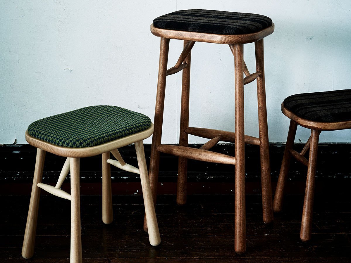 【コッコレ/Coccole / GOODS】のHIGH STOOL / ハイスツール C250S インテリア・キッズ・メンズ・レディースファッション・服の通販 founy(ファウニー) 　送料無料　Free Shipping　クッション　Cushion, Throw Pillow　フォルム　Silhouette, Form　ホーム・キャンプ・アウトドア・お取り寄せ　Home Living / Home & Lifestyle / Camping Gear / Outdoor Camping　家具・インテリア　Home Furniture & Interior. Stylish & Functional Living Spaces　チェア・椅子　Seating & Chairs　スツール・バースツール　Stools & Bar Stools　ホーム・キャンプ・アウトドア・お取り寄せ　Home Living / Home & Lifestyle / Camping Gear / Outdoor Camping　家具・インテリア　Home Furniture & Interior. Stylish & Functional Living Spaces　チェア・椅子　Seating & Chairs　カウンターチェア・ハイチェア　Bar Stools / High Stools　シリーズでサイズ違いの「スツール C250」も展開しています。|ID: prp329100004968812 ipo3291000000037264421