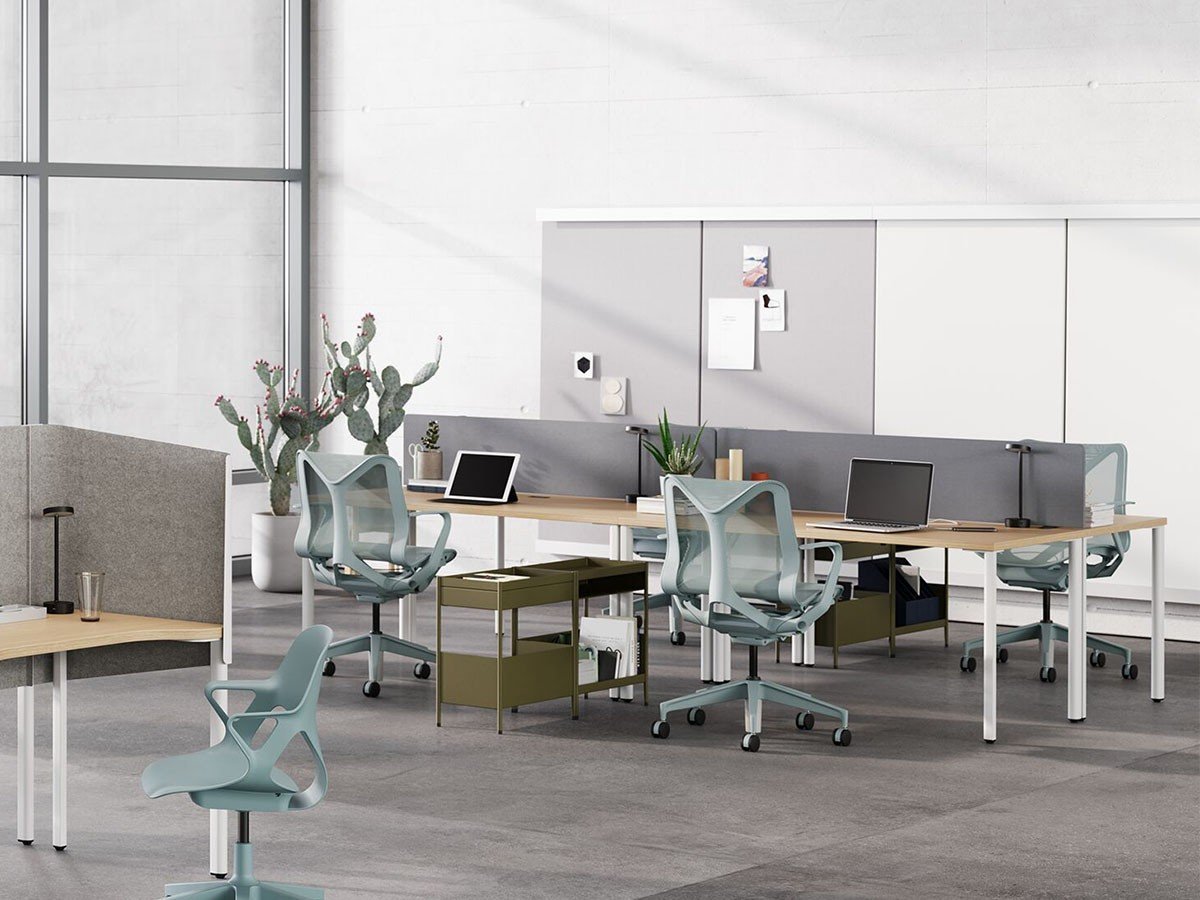 【ハーマンミラー/Herman Miller / GOODS】のCosm Chair / コズムチェア ローバック 固定アーム インテリア・キッズ・メンズ・レディースファッション・服の通販 founy(ファニー) 　コンパクト　Compact, Small Size　シンプル　Simple, Minimal　バランス　Balance, Style Balance　フィット　Fit, Slim Fit　フレーム　Frame, Outline　ボトム　Bottoms, Lower Wear　メッシュ　Mesh, Net Fabric　ワーク　Workwear, Utility Style　ホーム・キャンプ・アウトドア・お取り寄せ　Home Living / Home & Lifestyle / Camping Gear / Outdoor Camping　家具・インテリア　Home Furniture & Interior. Stylish & Functional Living Spaces　チェア・椅子　Seating & Chairs　オフィスチェア・在宅ワーク用チェア　Office & Desk Chairs　参考商品|ID: prp329100004969004 ipo3291000000037265353
