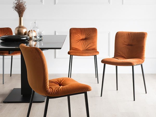【カリガリス/Calligaris / GOODS】のANNIE / アニー CS/1848 インテリア・キッズ・メンズ・レディースファッション・服の通販 founy(ファウニー) 　送料無料　Free Shipping　クッション　Cushion, Throw Pillow　ベルベット　Velvet, Velvety　メタル　Metal, Metal Parts　モダン　Modern, Contemporary　ラグジュアリー　Luxury, Elegant　ホーム・キャンプ・アウトドア・お取り寄せ　Home Living / Home & Lifestyle / Camping Gear / Outdoor Camping　家具・インテリア　Home Furniture & Interior. Stylish & Functional Living Spaces　チェア・椅子　Seating & Chairs　ダイニングチェア・木製チェア　Dining Chairs　シートS0K ブリックレッド、脚部P15 マットブラック|ID: prp329100004969039 ipo3291000000037265679