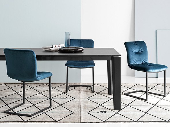 【カリガリス/Calligaris / GOODS】のANNIE / アニー CS/1848 インテリア・キッズ・メンズ・レディースファッション・服の通販 founy(ファウニー) 　送料無料　Free Shipping　クッション　Cushion, Throw Pillow　ベルベット　Velvet, Velvety　メタル　Metal, Metal Parts　モダン　Modern, Contemporary　ラグジュアリー　Luxury, Elegant　ホーム・キャンプ・アウトドア・お取り寄せ　Home Living / Home & Lifestyle / Camping Gear / Outdoor Camping　家具・インテリア　Home Furniture & Interior. Stylish & Functional Living Spaces　チェア・椅子　Seating & Chairs　ダイニングチェア・木製チェア　Dining Chairs　参考商品|ID: prp329100004969039 ipo3291000000037265681