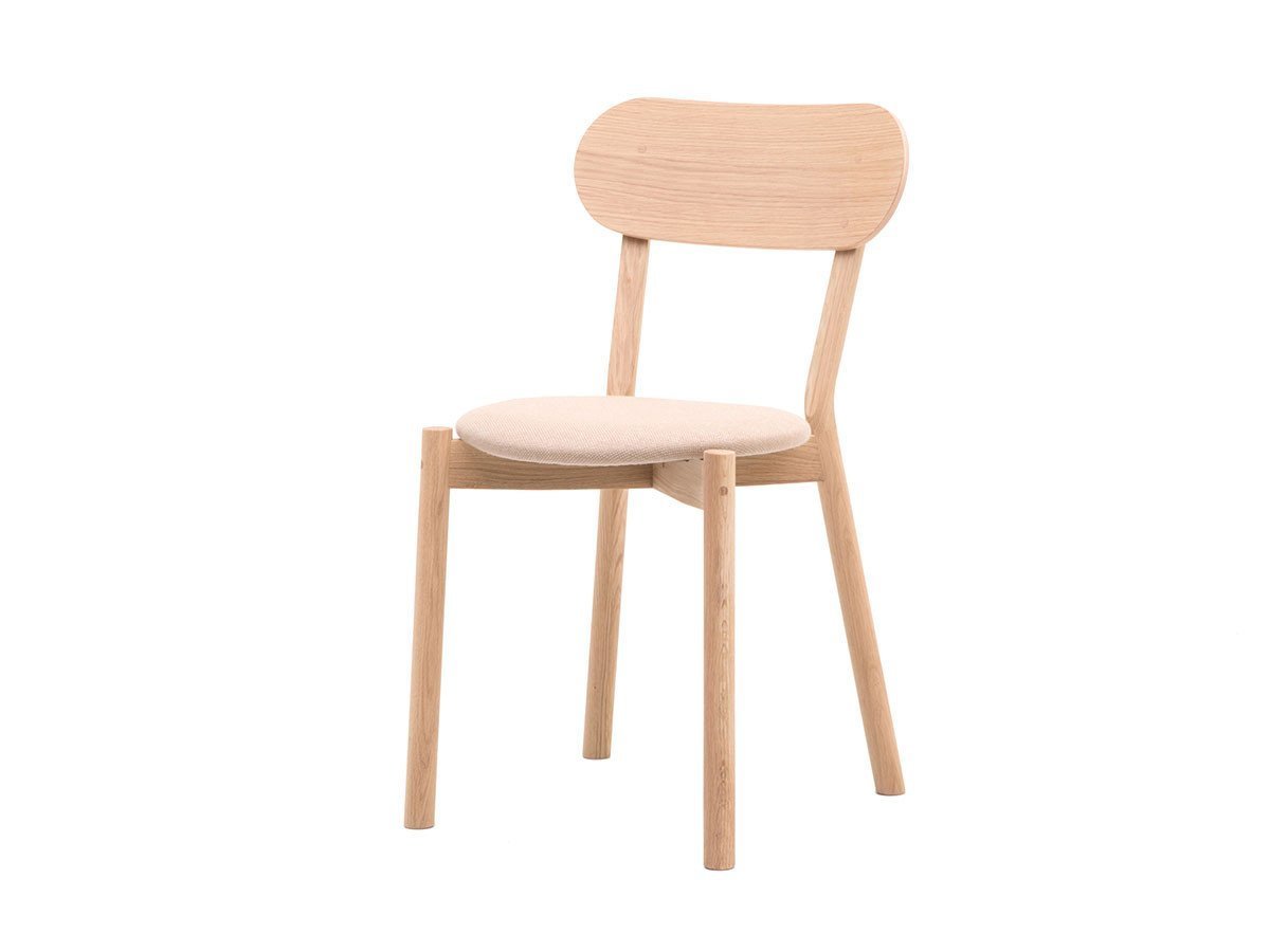 【カリモクニュースタンダード/KARIMOKU NEW STANDARD】のCASTOR CHAIR PLUS PAD / キャストールチェア プラス パッド インテリア・キッズ・メンズ・レディースファッション・服の通販 founy(ファウニー) 　送料無料　Free Shipping　ワイド　Wide, Wide Fit　定番　Standard, Basic Item　ホーム・キャンプ・アウトドア・お取り寄せ　Home Living / Home & Lifestyle / Camping Gear / Outdoor Camping　家具・インテリア　Home Furniture & Interior. Stylish & Functional Living Spaces　チェア・椅子　Seating & Chairs　ダイニングチェア・木製チェア　Dining Chairs　ピュアオーク|ID: prp329100004969064 ipo3291000000037265834