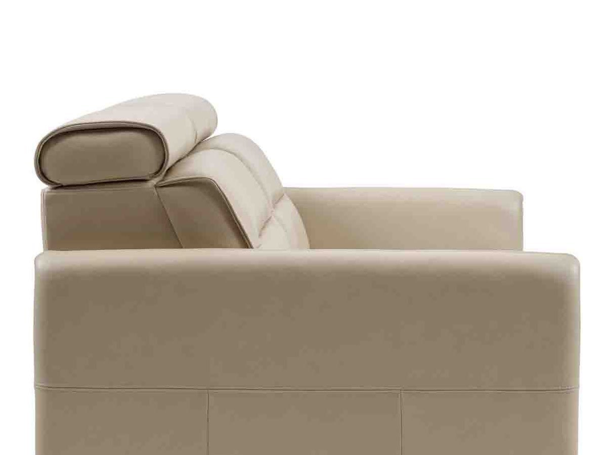 【ストレスレス/Stressless / GOODS】のStressless Emily / ストレスレス エミリー 2人掛け ウッド インテリア・キッズ・メンズ・レディースファッション・服の通販 founy(ファウニー) 　ウッド　Wooden Design　クッション　Cushion, Throw Pillow　コーティング　Coating, Coated Finish　シンプル　Simple, Minimal　スマート　Smart, Elegant　人気　Popular, Best Seller　フィット　Fit, Slim Fit　フォルム　Silhouette, Form　モダン　Modern, Contemporary　冬　Winter / This Winter　ホーム・キャンプ・アウトドア・お取り寄せ　Home Living / Home & Lifestyle / Camping Gear / Outdoor Camping　家具・インテリア　Home Furniture & Interior. Stylish & Functional Living Spaces　その他 インテリア雑貨、家具　Home Decor & Furniture Extras　ネックレスト:閉じた状態|ID: prp329100004969413 ipo3291000000037268670
