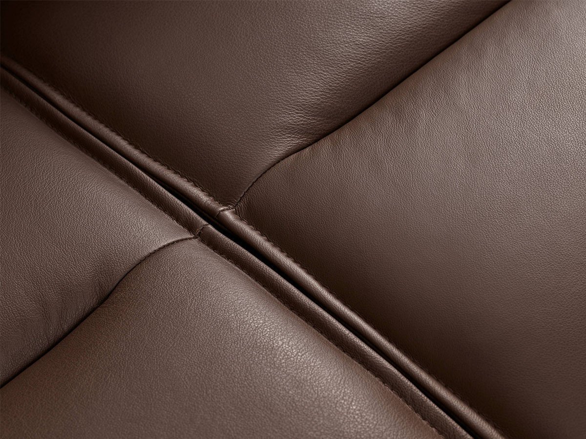 【ストレスレス/Stressless / GOODS】のStressless Emily / ストレスレス エミリー 2人掛け ウッド インテリア・キッズ・メンズ・レディースファッション・服の通販 founy(ファウニー) 　ウッド　Wooden Design　クッション　Cushion, Throw Pillow　コーティング　Coating, Coated Finish　シンプル　Simple, Minimal　スマート　Smart, Elegant　人気　Popular, Best Seller　フィット　Fit, Slim Fit　フォルム　Silhouette, Form　モダン　Modern, Contemporary　冬　Winter / This Winter　ホーム・キャンプ・アウトドア・お取り寄せ　Home Living / Home & Lifestyle / Camping Gear / Outdoor Camping　家具・インテリア　Home Furniture & Interior. Stylish & Functional Living Spaces　その他 インテリア雑貨、家具　Home Decor & Furniture Extras　参考イメージ|ID: prp329100004969413 ipo3291000000037268673