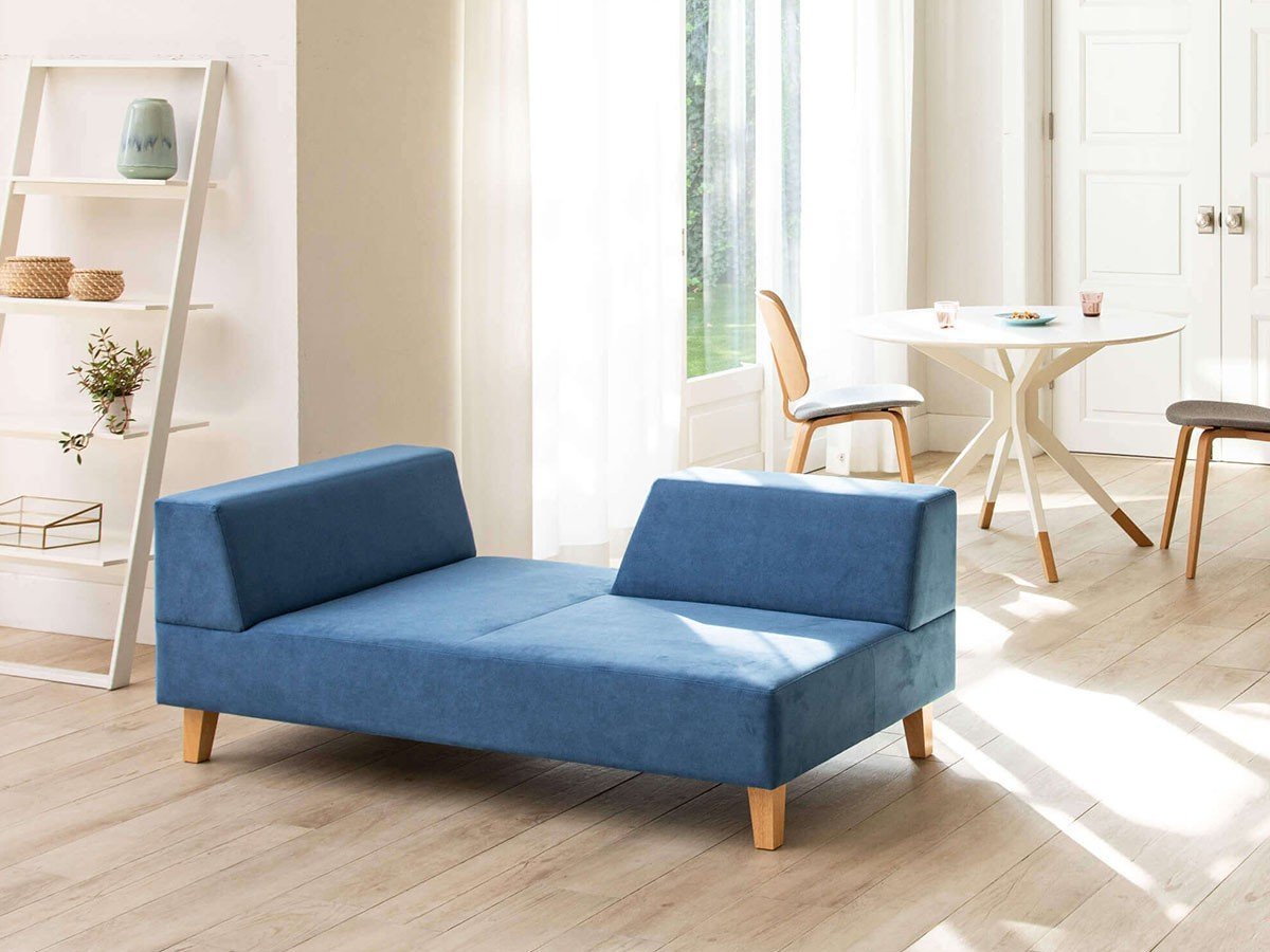 【フランネルソファ/FLANNEL SOFA / GOODS】のPIVO ONE ARM SOFA / ピヴォ 2人掛け片肘ソファ インテリア・キッズ・メンズ・レディースファッション・服の通販 founy(ファウニー) 　クッション　Cushion, Throw Pillow　ホーム・キャンプ・アウトドア・お取り寄せ　Home Living / Home & Lifestyle / Camping Gear / Outdoor Camping　家具・インテリア　Home Furniture & Interior. Stylish & Functional Living Spaces　ソファー　Couches & Sofas　張地:HC ブルーグレー(グループ5)、脚部:木脚(ナチュラル)、タイプ:座って右アーム、オプション|ID: prp329100004969462 ipo3291000000037268986