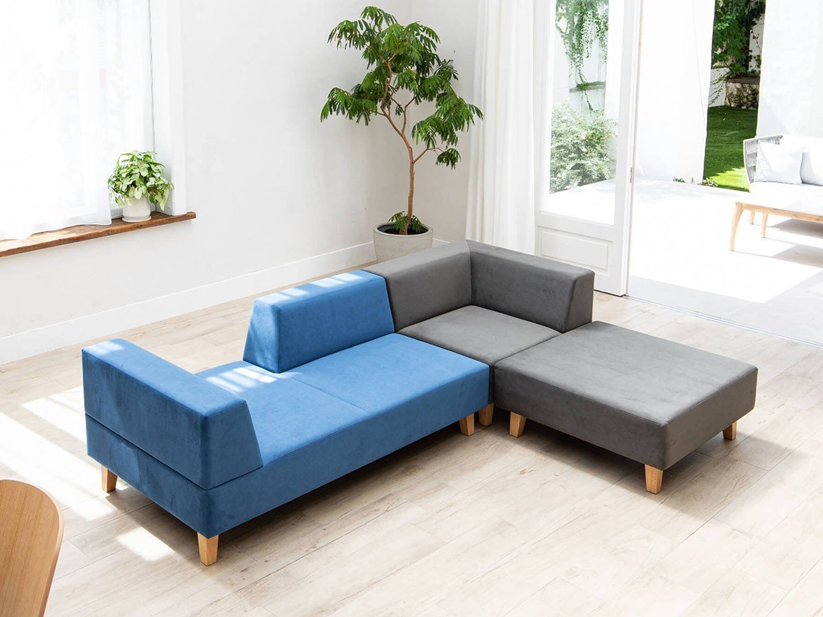 【フランネルソファ/FLANNEL SOFA / GOODS】のPIVO ONE ARM SOFA / ピヴォ 2人掛け片肘ソファ インテリア・キッズ・メンズ・レディースファッション・服の通販 founy(ファウニー) 　クッション　Cushion, Throw Pillow　ホーム・キャンプ・アウトドア・お取り寄せ　Home Living / Home & Lifestyle / Camping Gear / Outdoor Camping　家具・インテリア　Home Furniture & Interior. Stylish & Functional Living Spaces　ソファー　Couches & Sofas　同シリーズの「1人掛けコーナーソファ」「スツール Xラージ」と組み合わせたイメージ|ID: prp329100004969462 ipo3291000000037268989