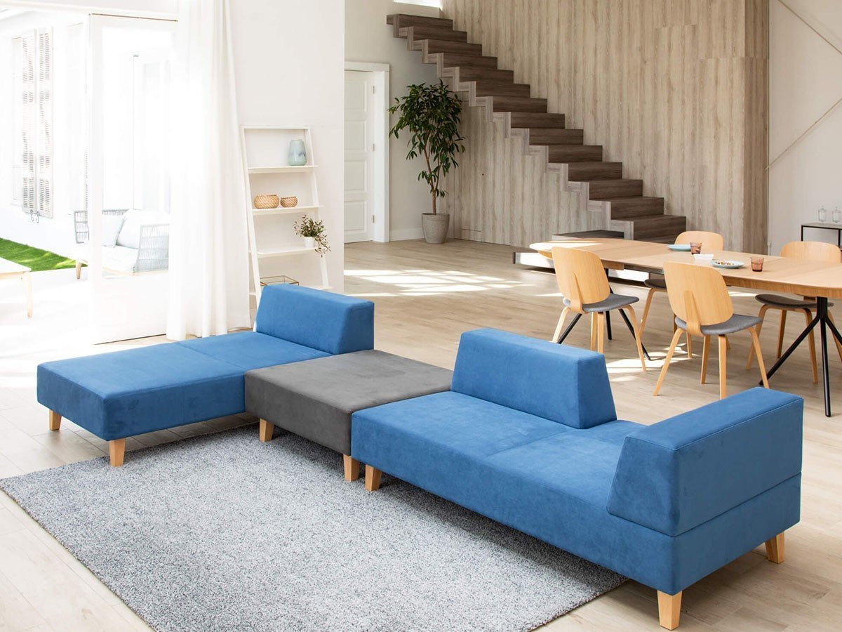 【フランネルソファ/FLANNEL SOFA / GOODS】のPIVO ONE ARM SOFA / ピヴォ 2人掛け片肘ソファ インテリア・キッズ・メンズ・レディースファッション・服の通販 founy(ファウニー) 　クッション　Cushion, Throw Pillow　ホーム・キャンプ・アウトドア・お取り寄せ　Home Living / Home & Lifestyle / Camping Gear / Outdoor Camping　家具・インテリア　Home Furniture & Interior. Stylish & Functional Living Spaces　ソファー　Couches & Sofas　同シリーズの「1人掛けロング」「スツール Xラージ」と組み合わせたイメージ|ID: prp329100004969462 ipo3291000000037268991