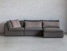 【クラッシュゲート/CRASH GATE】のOFT SOFA CHAISE / オフト ソファ シェーズ 大人の最旬トレンドファッション＆コーディネート founy(ファウニー) ファブリック Fabric, Textile フェザー Feather, Feather Detail リラックス Relax, Relaxed Fit ホーム・キャンプ・アウトドア・お取り寄せ Home Living / Home & Lifestyle / Camping Gear / Outdoor Camping 家具・インテリア Home Furniture & Interior. Stylish & Functional Living Spaces ソファー Couches & Sofas thumbnail 組合せ例:コーナー、1人掛け、シェーズ|ID: prp329100004969586 ipo3291000000037269822