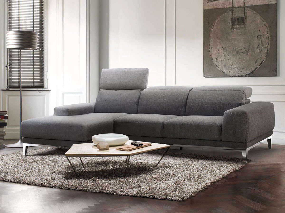【ナツッジイタリア/NATUZZI ITALIA / GOODS】のBORGHESE / ボルゲーゼ 3人掛けソファ(木脚) インテリア・キッズ・メンズ・レディースファッション・服の通販 founy(ファウニー) 　イタリア　Italy　エレガント 上品　Elegant　クラシック　Classic, Timeless Style　コレクション　Collection, Seasonal Line　シンプル　Simple, Minimal　スタイリッシュ　Stylish, Fashionable　ハンド　Hand, Handmade　フォルム　Silhouette, Form　フォーム　Form　モダン　Modern, Contemporary　ホーム・キャンプ・アウトドア・お取り寄せ　Home Living / Home & Lifestyle / Camping Gear / Outdoor Camping　家具・インテリア　Home Furniture & Interior. Stylish & Functional Living Spaces　その他 インテリア雑貨、家具　Home Decor & Furniture Extras　参考イメージ|ID: prp329100004969690 ipo3291000000037270474