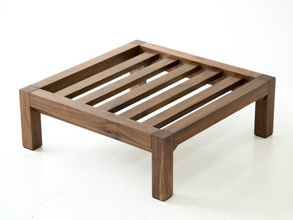 【フランネルソファ/FLANNEL SOFA / GOODS】のSTRAND STOOL / ストランド スツール インテリア・キッズ・メンズ・レディースファッション・服の通販 founy(ファウニー) 　コンパクト　Compact, Small Size　ホーム・キャンプ・アウトドア・お取り寄せ　Home Living / Home & Lifestyle / Camping Gear / Outdoor Camping　家具・インテリア　Home Furniture & Interior. Stylish & Functional Living Spaces　その他 インテリア雑貨、家具　Home Decor & Furniture Extras　フレームは無垢材を使用しているため、一点一点表情が異なります。|ID: prp329100004969720 ipo3291000000037270639