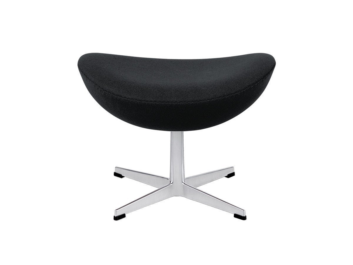 【フリッツ ハンセン/FRITZ HANSEN / GOODS】のEGG / エッグチェア フットスツール 3127 インテリア・キッズ・メンズ・レディースファッション・服の通販 founy(ファウニー) 　インナー　Innerwear　クラシック　Classic, Timeless Style　ドロップ　Drop Shoulder, Dropped Style　ファブリック　Fabric, Textile　送料無料　Free Shipping　おすすめ　Recommended / Our Picks　ホーム・キャンプ・アウトドア・お取り寄せ　Home Living / Home & Lifestyle / Camping Gear / Outdoor Camping　家具・インテリア　Home Furniture & Interior. Stylish & Functional Living Spaces　チェア・椅子　Seating & Chairs　スツール・バースツール　Stools & Bar Stools　張地:ハリンダル 190 ブラック()、脚部:サテン仕上|ID: prp329100004969937 ipo3291000000037271787