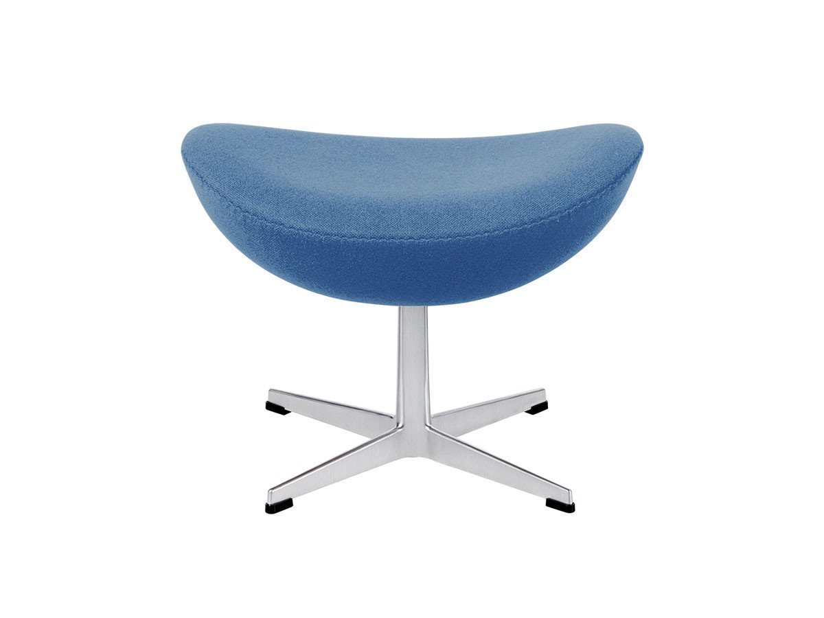 【フリッツ ハンセン/FRITZ HANSEN / GOODS】のEGG / エッグチェア フットスツール 3127 インテリア・キッズ・メンズ・レディースファッション・服の通販 founy(ファウニー) 　インナー　Innerwear　クラシック　Classic, Timeless Style　ドロップ　Drop Shoulder, Dropped Style　ファブリック　Fabric, Textile　送料無料　Free Shipping　おすすめ　Recommended / Our Picks　ホーム・キャンプ・アウトドア・お取り寄せ　Home Living / Home & Lifestyle / Camping Gear / Outdoor Camping　家具・インテリア　Home Furniture & Interior. Stylish & Functional Living Spaces　チェア・椅子　Seating & Chairs　スツール・バースツール　Stools & Bar Stools　張地:ハリンダル 723 ライトブルー()、脚部:サテン仕上|ID: prp329100004969937 ipo3291000000037271789