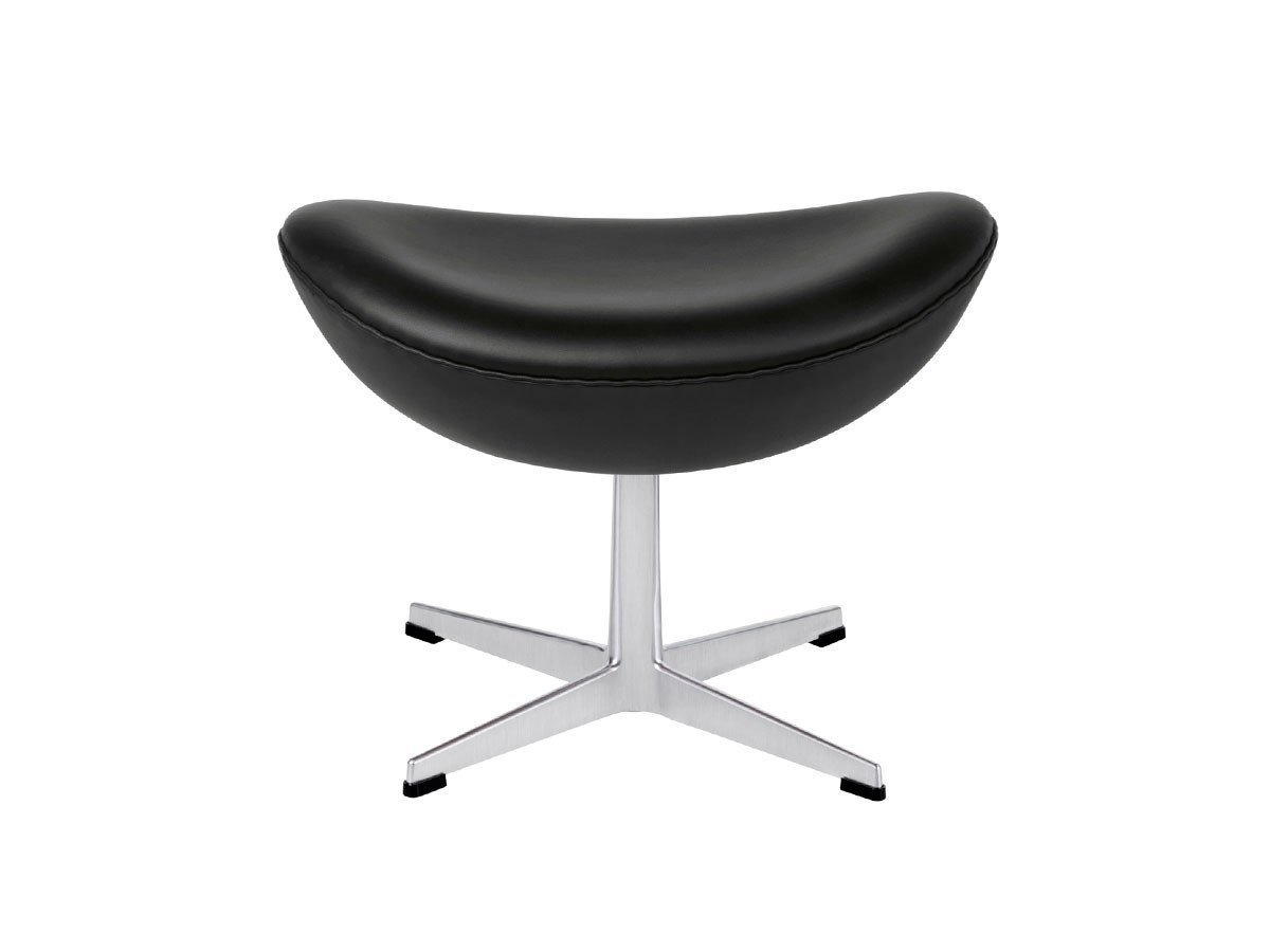 【フリッツ ハンセン/FRITZ HANSEN / GOODS】のEGG / エッグチェア フットスツール 3127 インテリア・キッズ・メンズ・レディースファッション・服の通販 founy(ファウニー) 　インナー　Innerwear　クラシック　Classic, Timeless Style　ドロップ　Drop Shoulder, Dropped Style　ファブリック　Fabric, Textile　送料無料　Free Shipping　おすすめ　Recommended / Our Picks　ホーム・キャンプ・アウトドア・お取り寄せ　Home Living / Home & Lifestyle / Camping Gear / Outdoor Camping　家具・インテリア　Home Furniture & Interior. Stylish & Functional Living Spaces　チェア・椅子　Seating & Chairs　スツール・バースツール　Stools & Bar Stools　張地:オーラレザー ブラック(カテゴリー4)、脚部:サテン仕上|ID: prp329100004969937 ipo3291000000037271793