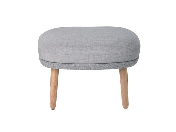 【フリッツ ハンセン/FRITZ HANSEN / GOODS】のRO / ロオチェア フットスツール ウッドレッグ JH12 インテリア・キッズ・メンズ・レディースファッション・服の通販 founy(ファウニー) 　ウッド　Wooden Design　クッション　Cushion, Throw Pillow　ファブリック　Fabric, Textile　送料無料　Free Shipping　おすすめ　Recommended / Our Picks　ホーム・キャンプ・アウトドア・お取り寄せ　Home Living / Home & Lifestyle / Camping Gear / Outdoor Camping　家具・インテリア　Home Furniture & Interior. Stylish & Functional Living Spaces　チェア・椅子　Seating & Chairs　スツール・バースツール　Stools & Bar Stools　|ID: prp329100004970031 ipo3291000000037272380