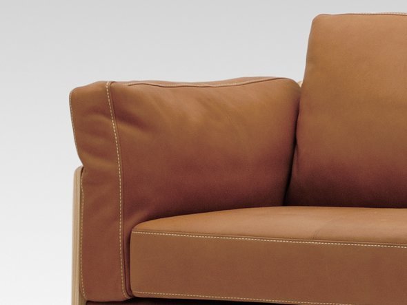 【マルイチセーリング/MARUICHI Selling / GOODS】のLEVITA 3P SOFA / レヴィータ 3人掛けソファ インテリア・キッズ・メンズ・レディースファッション・服の通販 founy(ファウニー) 　クッション　Cushion, Throw Pillow　フォルム　Silhouette, Form　フレーム　Frame, Outline　ホーム・キャンプ・アウトドア・お取り寄せ　Home Living / Home & Lifestyle / Camping Gear / Outdoor Camping　家具・インテリア　Home Furniture & Interior. Stylish & Functional Living Spaces　ソファー　Couches & Sofas　お選びいただく張地によりステッチのカラーは異なります。|ID: prp329100004970140 ipo3291000000037273117