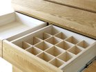 【フライミー ヴェール/FLYMEe vert / GOODS】のHIGH CHEST / ハイチェスト #106788 上から3段目右側の小引出しには、小物や下着、アクセサリー類などを収納する際に便利なボックスが付属しま|ID: prp329100004970334 ipo3291000000037274466