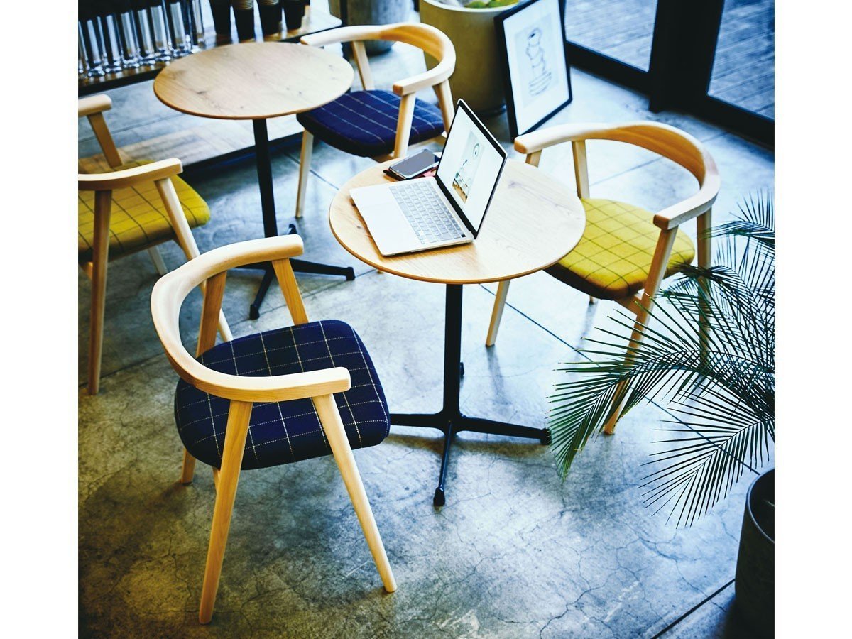 【コッコレ/Coccole / GOODS】のROUND TABLE / ラウンドテーブル CT01 + CL12A-BK / CT01 + CL12B-BK / CT01 + CL20A-BK インテリア・キッズ・メンズ・レディースファッション・服の通販 founy(ファウニー) 　テーブル　Table, Dining Table　ラウンド　Round, Round Neck　ホーム・キャンプ・アウトドア・お取り寄せ　Home Living / Home & Lifestyle / Camping Gear / Outdoor Camping　家具・インテリア　Home Furniture & Interior. Stylish & Functional Living Spaces　テーブル　Dining, Coffee & Side Tables　カフェテーブル・丸型テーブル　Cafe & Bistro Tables　天板クリア、サイズ:直径60cm|ID: prp329100004970522 ipo3291000000037275784