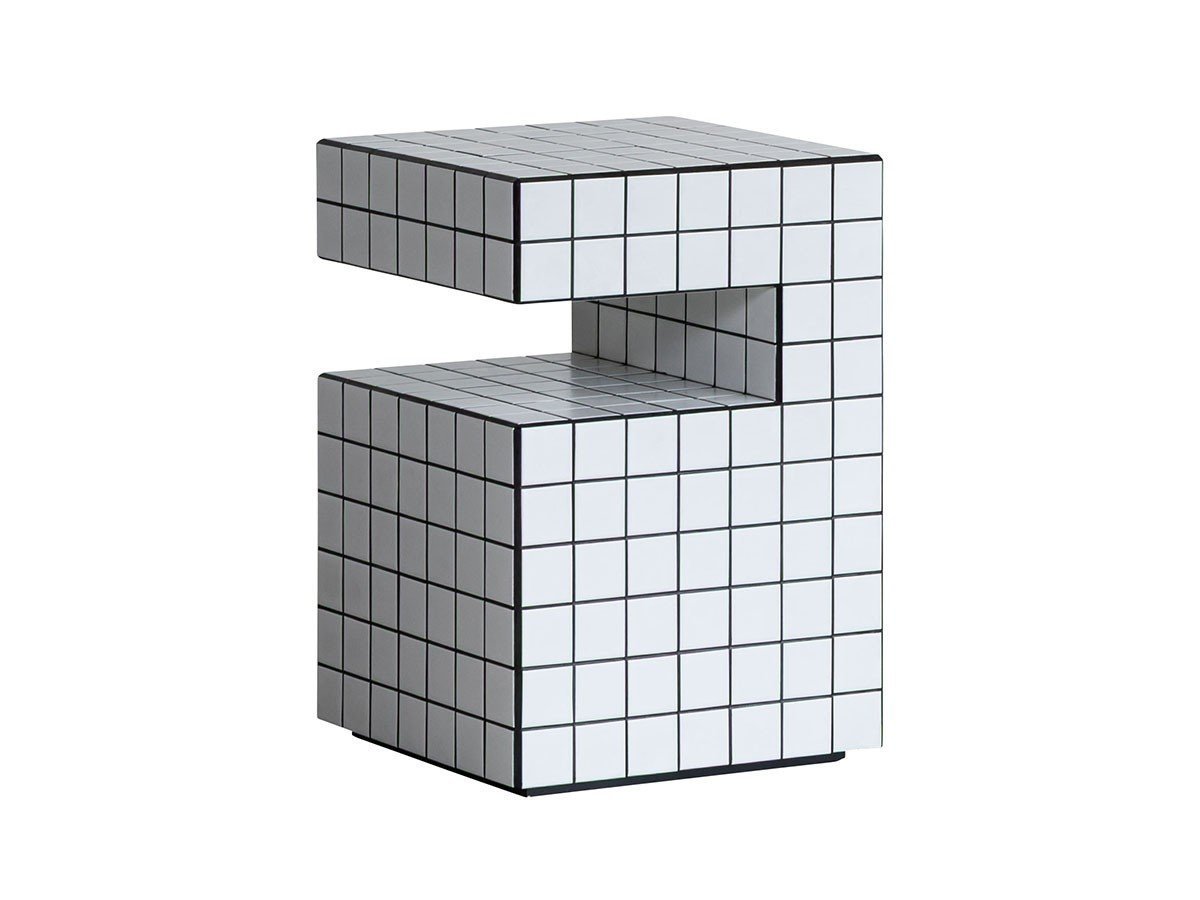 【オアシス/OASIS / GOODS】のTERA SIDE TABLE / テラ サイドテーブル コの字型 インテリア・キッズ・メンズ・レディースファッション・服の通販 founy(ファウニー) 　テーブル　Table, Dining Table　フォルム　Silhouette, Form　モダン　Modern, Contemporary　雑誌　Magazine, Fashion Magazine　ホーム・キャンプ・アウトドア・お取り寄せ　Home Living / Home & Lifestyle / Camping Gear / Outdoor Camping　家具・インテリア　Home Furniture & Interior. Stylish & Functional Living Spaces　テーブル　Dining, Coffee & Side Tables　サイドテーブル・ナイトテーブル　Side & End Tables　ホワイト|ID: prp329100004970545 ipo3291000000037275955