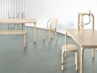 【アルテック/artek / GOODS】のForest Collection TABLE 90A WILD BIRCH / フォレストシリーズ 90A テーブル ワイルドバーチ 「フォレストシリーズ」は、樹皮の痕跡、枝の節、昆虫による跡、黒い芯など自然ならではの特徴を残していま|ID: prp329100004970811 ipo3291000000037277333