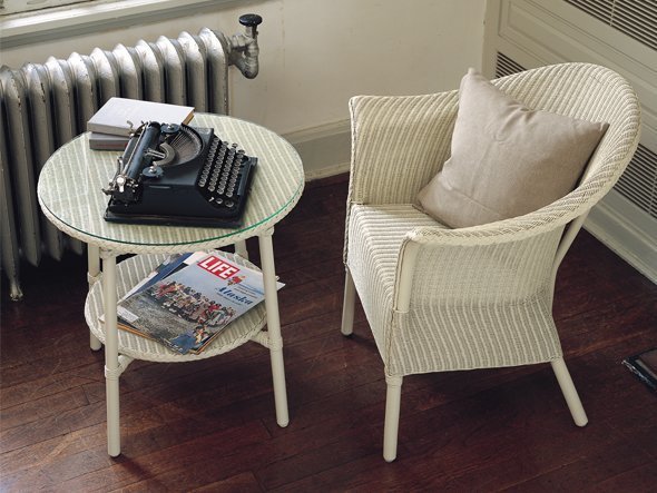【ロイドルーム/LLOYD LOOM / GOODS】のSIDE TABLE No.1193 / サイドテーブル No.1193 インテリア・キッズ・メンズ・レディースファッション・服の通販 founy(ファウニー) 　送料無料　Free Shipping　ガラス　Glass, Glassware　テーブル　Table, Dining Table　フレーム　Frame, Outline　ペーパー　Paper, Kraft Paper　ワイヤー　Wire, Wired Bra　ホーム・キャンプ・アウトドア・お取り寄せ　Home Living / Home & Lifestyle / Camping Gear / Outdoor Camping　家具・インテリア　Home Furniture & Interior. Stylish & Functional Living Spaces　テーブル　Dining, Coffee & Side Tables　サイドテーブル・ナイトテーブル　Side & End Tables　「ガラス天板」参考イメージ|ID: prp329100004970827 ipo3291000000037277412