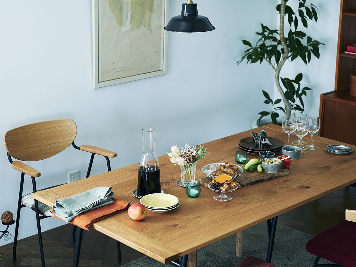 【イデー/IDEE / GOODS】のSOUDIEUX TABLE 1400 / スデュー テーブル 幅140cm インテリア・キッズ・メンズ・レディースファッション・服の通販 founy(ファウニー) 　テーブル　Table, Dining Table　フォルム　Silhouette, Form　ワーク　Workwear, Utility Style　ホーム・キャンプ・アウトドア・お取り寄せ　Home Living / Home & Lifestyle / Camping Gear / Outdoor Camping　家具・インテリア　Home Furniture & Interior. Stylish & Functional Living Spaces　テーブル　Dining, Coffee & Side Tables　ダイニングテーブル・食卓テーブル　Dining Tables　参考イメージ|ID: prp329100004970840 ipo3291000000037277476