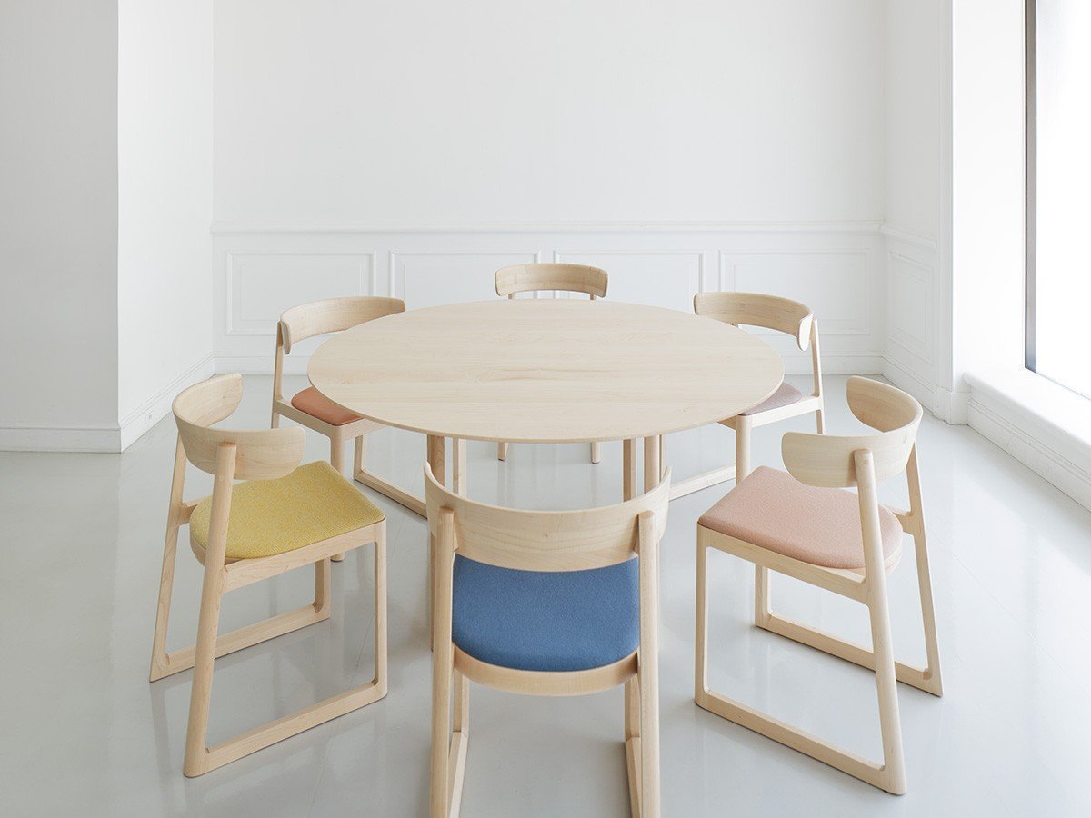 【マルニコレクション/MARUNI COLLECTION / GOODS】のEN Round Table 125 / エン ラウンドテーブル 直径125cm インテリア・キッズ・メンズ・レディースファッション・服の通販 founy(ファウニー) 　テーブル　Table, Dining Table　ラウンド　Round, Round Neck　ホーム・キャンプ・アウトドア・お取り寄せ　Home Living / Home & Lifestyle / Camping Gear / Outdoor Camping　家具・インテリア　Home Furniture & Interior. Stylish & Functional Living Spaces　テーブル　Dining, Coffee & Side Tables　ダイニングテーブル・食卓テーブル　Dining Tables　参考イメージCopyright:Nacása & Partners Inc.|ID: prp329100004970899 ipo3291000000037277720