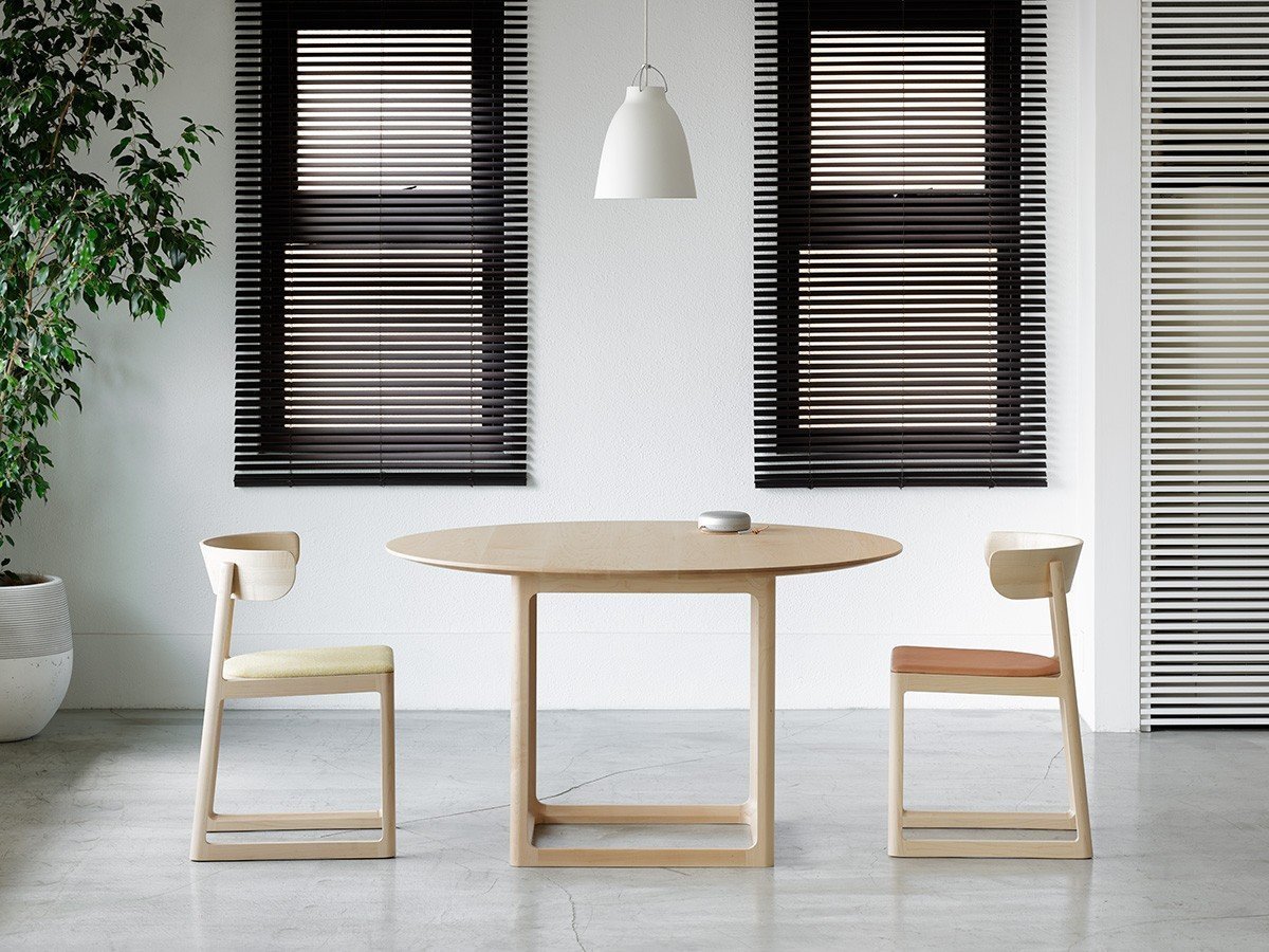 【マルニコレクション/MARUNI COLLECTION / GOODS】のEN Round Table 125 / エン ラウンドテーブル 直径125cm インテリア・キッズ・メンズ・レディースファッション・服の通販 founy(ファウニー) 　テーブル　Table, Dining Table　ラウンド　Round, Round Neck　ホーム・キャンプ・アウトドア・お取り寄せ　Home Living / Home & Lifestyle / Camping Gear / Outdoor Camping　家具・インテリア　Home Furniture & Interior. Stylish & Functional Living Spaces　テーブル　Dining, Coffee & Side Tables　ダイニングテーブル・食卓テーブル　Dining Tables　参考イメージCopyright:Nacása & Partners Inc.|ID: prp329100004970899 ipo3291000000037277721