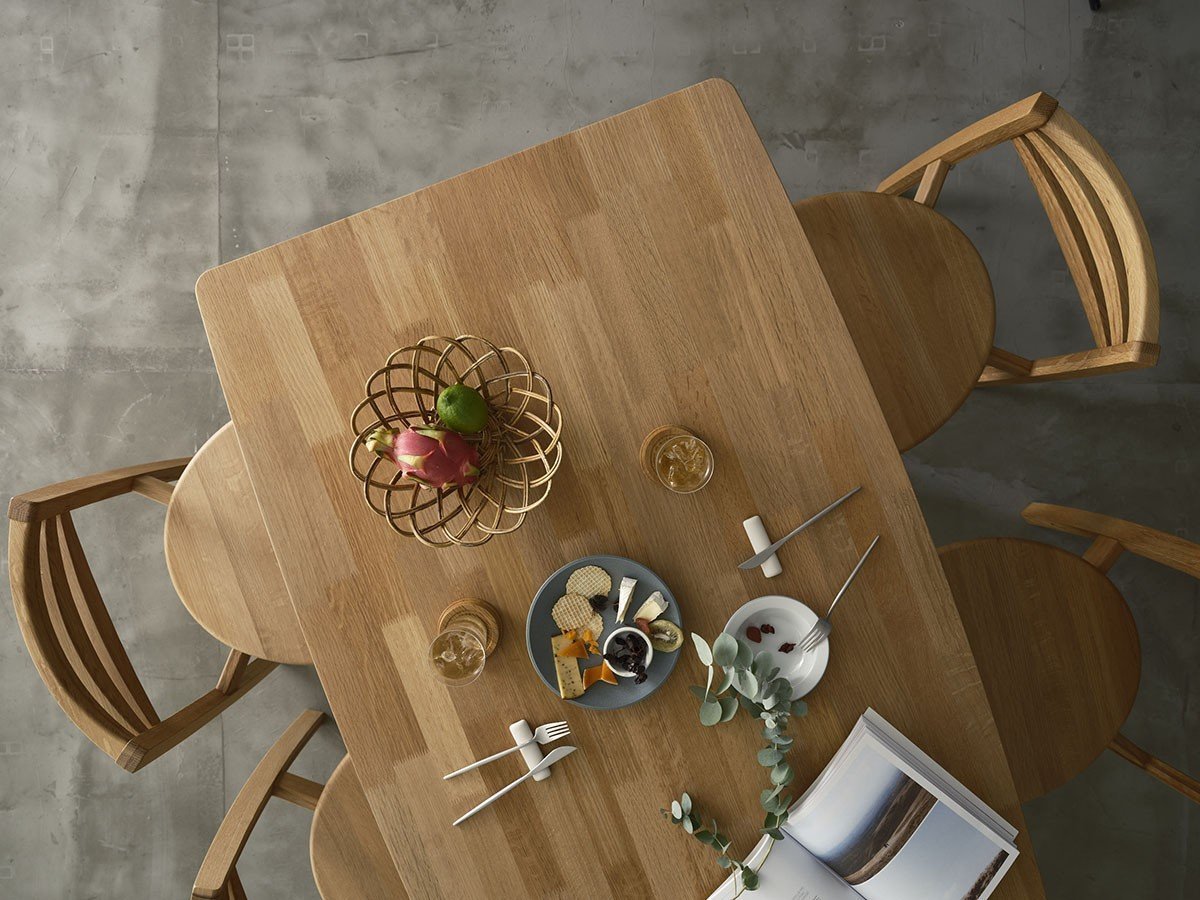 【サントリー樽ものがたり/Suntory Taru / GOODS】のSUNTORY × KARIMOKU TARURU Dining Table / サントリー樽ものがたり by カリモク タルル ダイニングテーブル 幅150cm インテリア・キッズ・メンズ・レディースファッション・服の通販 founy(ファウニー) 　コンパクト　Compact, Small Size　テーブル　Table, Dining Table　ホーム・キャンプ・アウトドア・お取り寄せ　Home Living / Home & Lifestyle / Camping Gear / Outdoor Camping　家具・インテリア　Home Furniture & Interior. Stylish & Functional Living Spaces　テーブル　Dining, Coffee & Side Tables　ダイニングテーブル・食卓テーブル　Dining Tables　参考イメージ|ID: prp329100004970971 ipo3291000000037278111