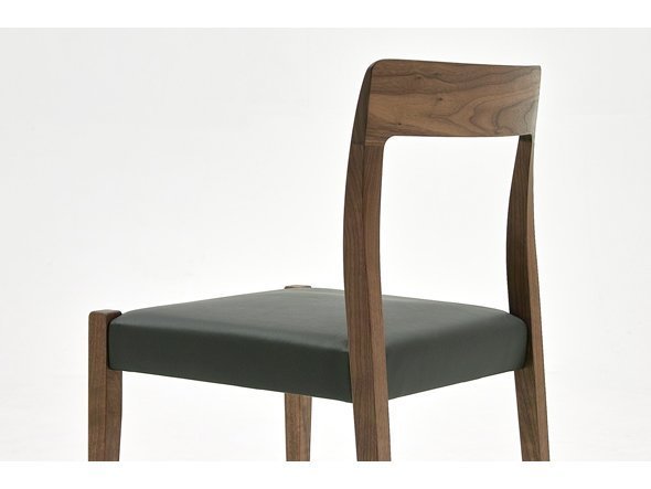 【マスターウォール/MASTERWAL / GOODS】のTR CHAIR / ティーアール チェア インテリア・キッズ・メンズ・レディースファッション・服の通販 founy(ファウニー) 　送料無料　Free Shipping　クッション　Cushion, Throw Pillow　シェイプ　Shape, Slim Fit　フレーム　Frame, Outline　軽量　Lightweight, Ultra Light　ホーム・キャンプ・アウトドア・お取り寄せ　Home Living / Home & Lifestyle / Camping Gear / Outdoor Camping　家具・インテリア　Home Furniture & Interior. Stylish & Functional Living Spaces　チェア・椅子　Seating & Chairs　ダイニングチェア・木製チェア　Dining Chairs　張地:フレーム:ウォールナット|ID: prp329100004971097 ipo3291000000037279031