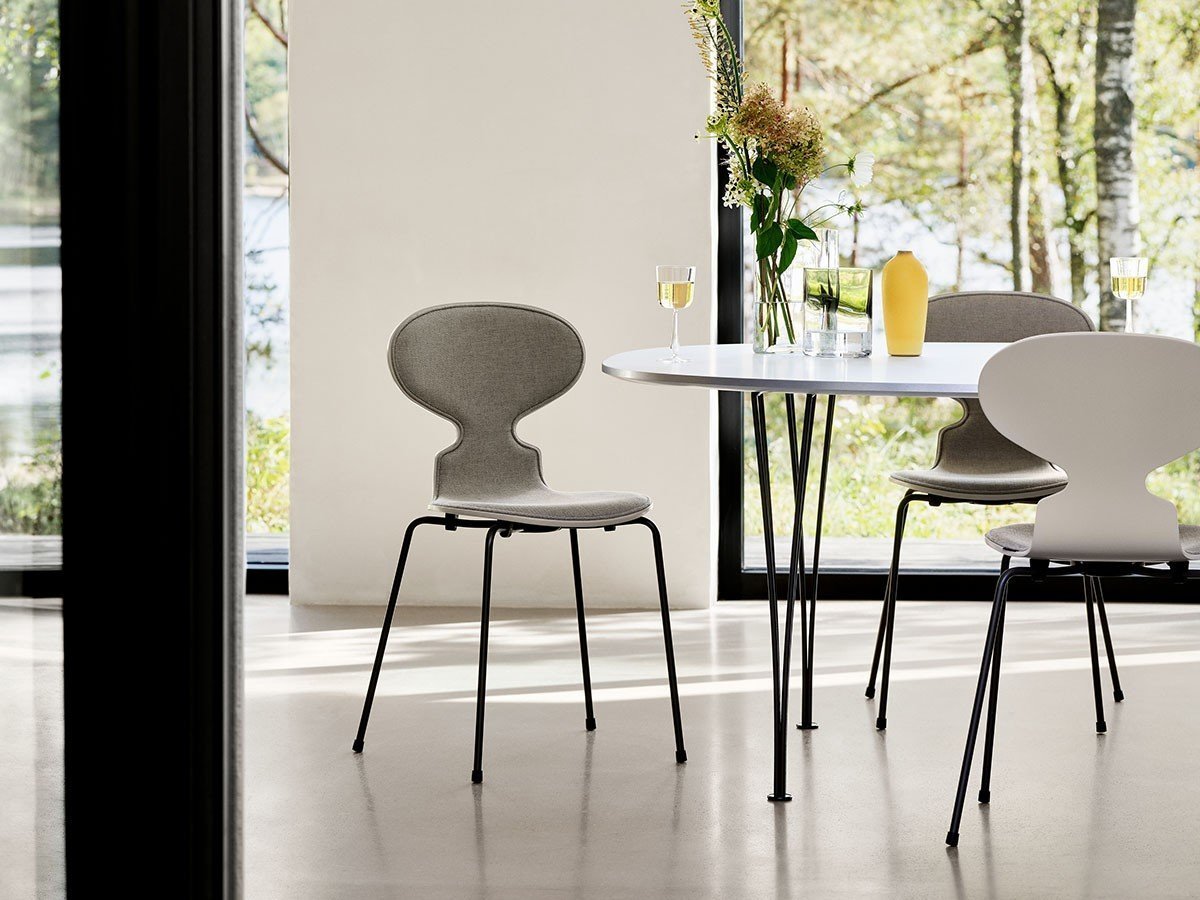 【フリッツ ハンセン/FRITZ HANSEN / GOODS】のTABLE SERIES SUPERELLIPSE / テーブルシリーズ スーパー楕円テーブル スパンレッグ B616 インテリア・キッズ・メンズ・レディースファッション・服の通販 founy(ファウニー) 　テーブル　Table, Dining Table　フォルム　Silhouette, Form　ホーム・キャンプ・アウトドア・お取り寄せ　Home Living / Home & Lifestyle / Camping Gear / Outdoor Camping　家具・インテリア　Home Furniture & Interior. Stylish & Functional Living Spaces　テーブル　Dining, Coffee & Side Tables　ダイニングテーブル・食卓テーブル　Dining Tables　参考イメージ(天板:ラミネート / ホワイト、脚部:ウォームグラファイト)|ID: prp329100004971309 ipo3291000000037280351
