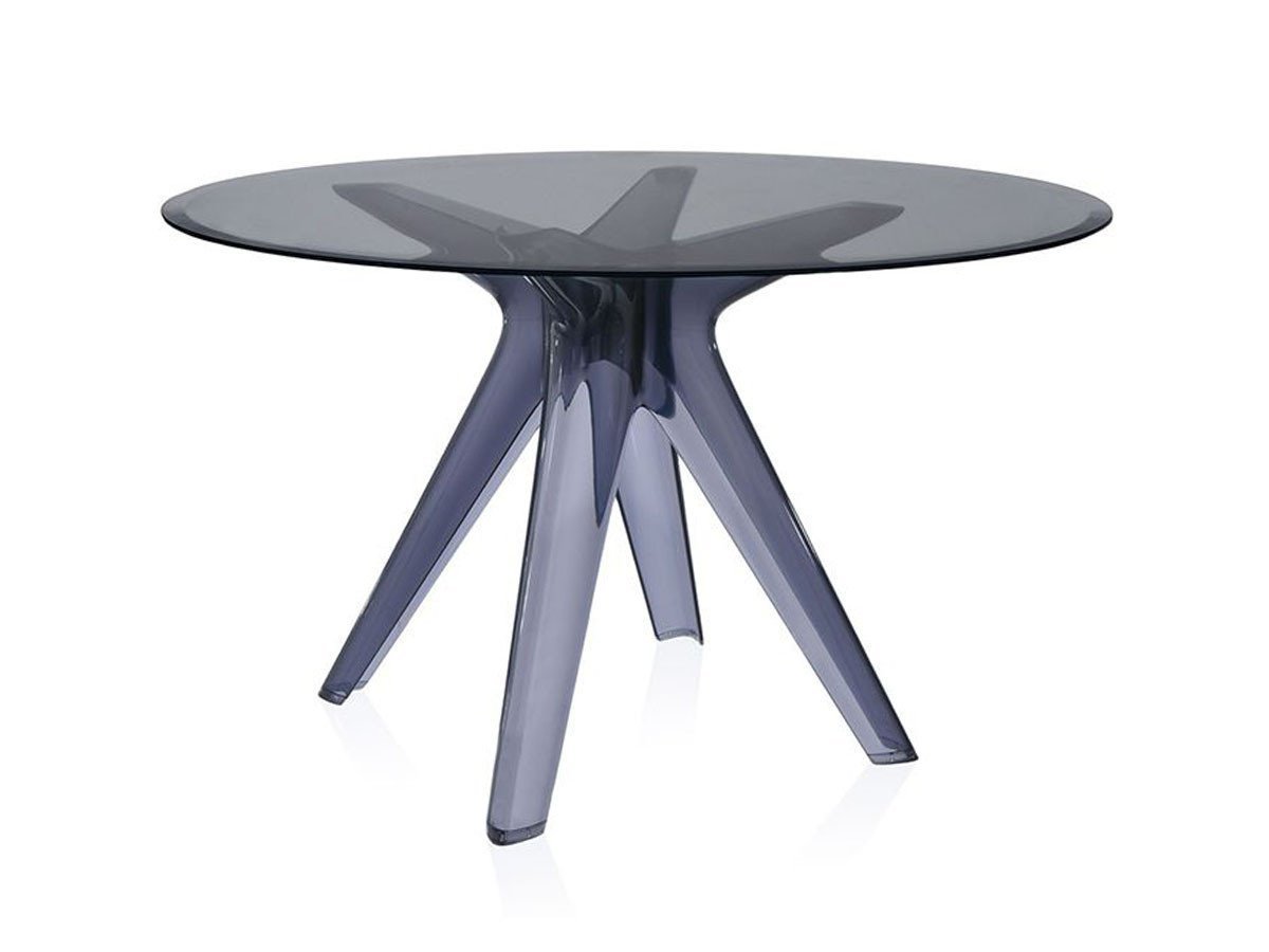 【カルテル/Kartell / GOODS】のSIR GIO ROUND / サージオ ラウンド インテリア・キッズ・メンズ・レディースファッション・服の通販 founy(ファウニー) 　エレガント 上品　Elegant　ガラス　Glass, Glassware　テーブル　Table, Dining Table　ラウンド　Round, Round Neck　ホーム・キャンプ・アウトドア・お取り寄せ　Home Living / Home & Lifestyle / Camping Gear / Outdoor Camping　家具・インテリア　Home Furniture & Interior. Stylish & Functional Living Spaces　テーブル　Dining, Coffee & Side Tables　ダイニングテーブル・食卓テーブル　Dining Tables　ホーム・キャンプ・アウトドア・お取り寄せ　Home Living / Home & Lifestyle / Camping Gear / Outdoor Camping　家具・インテリア　Home Furniture & Interior. Stylish & Functional Living Spaces　テーブル　Dining, Coffee & Side Tables　カフェテーブル・丸型テーブル　Cafe & Bistro Tables　天板スモーク、脚部スモーク|ID: prp329100004971340 ipo3291000000037280602