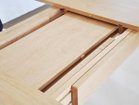 【北の住まい設計社/KITANOSUMAISEKKEISHA / GOODS】のExtension Table Classic / エクステンション テーブル クラシック 大人の最旬トレンドファッション＆コーディネート founy(ファウニー) オイル Body Oil クラシック Classic, Timeless Style テーブル Table, Dining Table 人気 Popular, Best Seller ホーム・キャンプ・アウトドア・お取り寄せ Home Living / Home & Lifestyle / Camping Gear / Outdoor Camping 家具・インテリア Home Furniture & Interior. Stylish & Functional Living Spaces テーブル Dining, Coffee & Side Tables ダイニングテーブル・食卓テーブル Dining Tables thumbnail 補助天板は使用しない時には中に収納できます。天板の接合部分やレールなど、見えない箇所にも無垢材を使用|ID: prp329100004971806 ipo3291000000037282691