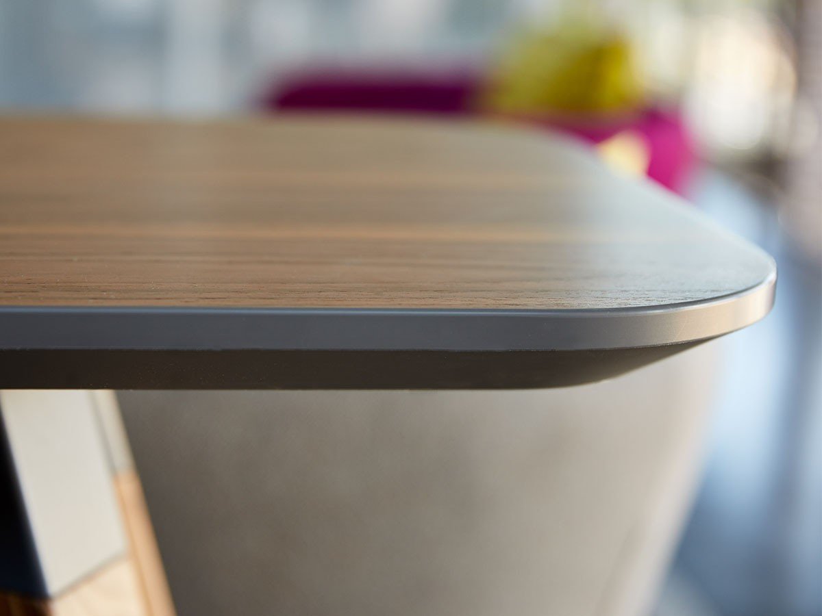 【ノルオフィス/Knoll Office / GOODS】のRockwell Unscripted Tall Table / ロックウェル アンスクリプテッド トールテーブル(メラミン天板) インテリア・キッズ・メンズ・レディースファッション・服の通販 founy(ファウニー) 　テーブル　Table, Dining Table　ニューヨーク　New York, NYC Style　パフォーマンス　Performance, Active Function　ベスト　Vest, Waistcoat　ワーク　Workwear, Utility Style　ビジネス 仕事 通勤　Business / Work / Commuting　ホーム・キャンプ・アウトドア・お取り寄せ　Home Living / Home & Lifestyle / Camping Gear / Outdoor Camping　家具・インテリア　Home Furniture & Interior. Stylish & Functional Living Spaces　テーブル　Dining, Coffee & Side Tables　コンソールテーブル・カウンター机　Console & Hallway Tables　「天板 / 船底エッジ」参考イメージ|ID: prp329100004972025 ipo3291000000037283616
