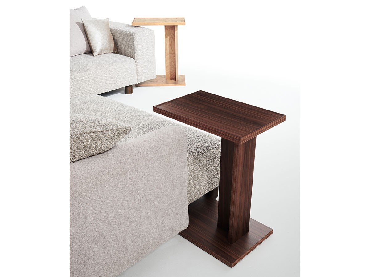 【ロックストーン/ROCKSTONE / GOODS】のEL side table / エル サイドテーブル インテリア・キッズ・メンズ・レディースファッション・服の通販 founy(ファウニー) 　送料無料　Free Shipping　シンプル　Simple, Minimal　テーブル　Table, Dining Table　ホーム・キャンプ・アウトドア・お取り寄せ　Home Living / Home & Lifestyle / Camping Gear / Outdoor Camping　家具・インテリア　Home Furniture & Interior. Stylish & Functional Living Spaces　テーブル　Dining, Coffee & Side Tables　サイドテーブル・ナイトテーブル　Side & End Tables　手前:ウォールナット材(ウォールナット色)、奥:オーク材(ナチュラル色)|ID: prp329100004972049 ipo3291000000037283750