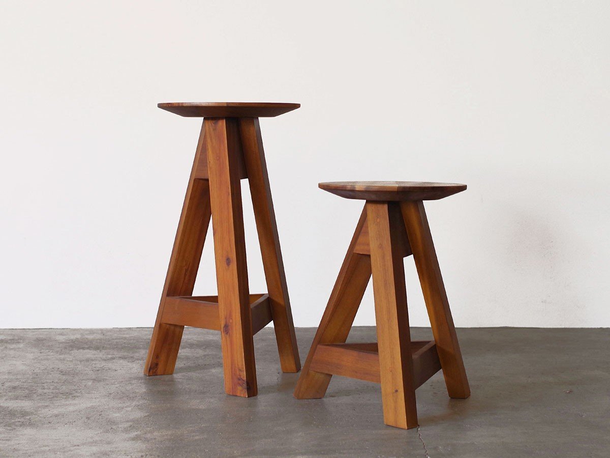 【ライフファニチャー/LIFE FURNITURE / GOODS】のAW ACASIA HIGH STOOL / AW アカシア ハイスツール インテリア・キッズ・メンズ・レディースファッション・服の通販 founy(ファウニー) 　送料無料　Free Shipping　テーブル　Table, Dining Table　フラット　Flat, Flat Shoes　ホーム・キャンプ・アウトドア・お取り寄せ　Home Living / Home & Lifestyle / Camping Gear / Outdoor Camping　家具・インテリア　Home Furniture & Interior. Stylish & Functional Living Spaces　チェア・椅子　Seating & Chairs　スツール・バースツール　Stools & Bar Stools　ホーム・キャンプ・アウトドア・お取り寄せ　Home Living / Home & Lifestyle / Camping Gear / Outdoor Camping　家具・インテリア　Home Furniture & Interior. Stylish & Functional Living Spaces　チェア・椅子　Seating & Chairs　カウンターチェア・ハイチェア　Bar Stools / High Stools　ホーム・キャンプ・アウトドア・お取り寄せ　Home Living / Home & Lifestyle / Camping Gear / Outdoor Camping　家具・インテリア　Home Furniture & Interior. Stylish & Functional Living Spaces　テーブル　Dining, Coffee & Side Tables　サイドテーブル・ナイトテーブル　Side & End Tables　ホーム・キャンプ・アウトドア・お取り寄せ　Home Living / Home & Lifestyle / Camping Gear / Outdoor Camping　家具・インテリア　Home Furniture & Interior. Stylish & Functional Living Spaces　テーブル　Dining, Coffee & Side Tables　コンソールテーブル・カウンター机　Console & Hallway Tables　左:本商品、右:サイズ違いの「スツール」|ID: prp329100004972077 ipo3291000000037283851
