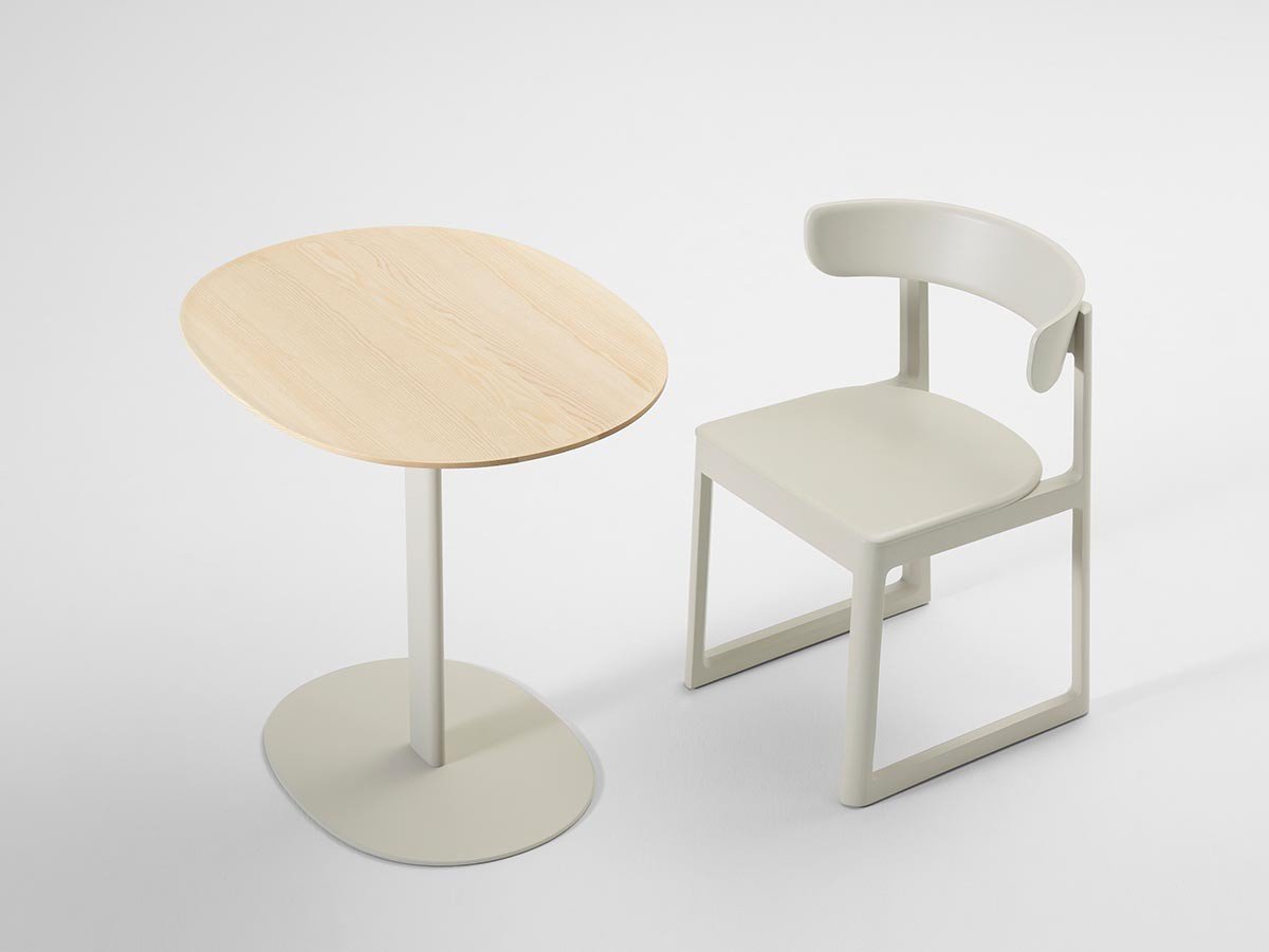 【マルニコレクション/MARUNI COLLECTION / GOODS】のSHOTO Table 53 / ショトウ テーブル 幅53cm 楕円 インテリア・キッズ・メンズ・レディースファッション・服の通販 founy(ファウニー) 　シンプル　Simple, Minimal　テーブル　Table, Dining Table　ホーム・キャンプ・アウトドア・お取り寄せ　Home Living / Home & Lifestyle / Camping Gear / Outdoor Camping　家具・インテリア　Home Furniture & Interior. Stylish & Functional Living Spaces　テーブル　Dining, Coffee & Side Tables　カフェテーブル・丸型テーブル　Cafe & Bistro Tables　参考イメージ|ID: prp329100004972126 ipo3291000000037284030