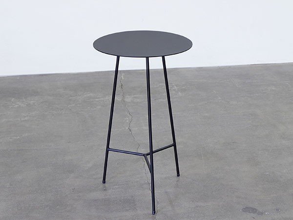 【ライフファニチャー/LIFE FURNITURE / GOODS】のAX SIDE TABLE 60 / AX サイドテーブル 60 インテリア・キッズ・メンズ・レディースファッション・服の通販 founy(ファウニー) https://founy.com/ 送料無料 Free Shipping コンパクト Compact, Small Size スリム Slim, Slim Fit テーブル Table, Dining Table ラウンド Round, Round Neck ホーム・キャンプ・アウトドア・お取り寄せ Home Living / Home & Lifestyle / Camping Gear / Outdoor Camping 家具・インテリア Home Furniture & Interior. Stylish & Functional Living Spaces テーブル Dining, Coffee & Side Tables サイドテーブル・ナイトテーブル Side & End Tables |ID: prp329100004972137 ipo3291000000037284072