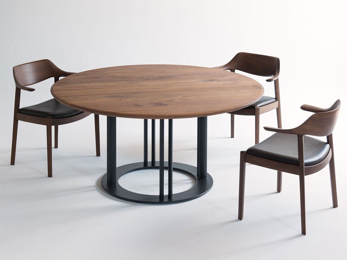 【その他のブランド/Other】のRB TABLE / RBテーブル ラウンドテーブル インテリア・キッズ・メンズ・レディースファッション・服の通販 founy(ファウニー) 　テーブル　Table, Dining Table　ラウンド　Round, Round Neck　ランダム　Random, Irregular　ホーム・キャンプ・アウトドア・お取り寄せ　Home Living / Home & Lifestyle / Camping Gear / Outdoor Camping　家具・インテリア　Home Furniture & Interior. Stylish & Functional Living Spaces　テーブル　Dining, Coffee & Side Tables　ダイニングテーブル・食卓テーブル　Dining Tables　天板:ウォルナット OFN(オイル塗装)、脚部:サテングレー(S-GY)、サイズ:直径150 × 高|ID: prp329100004972168 ipo3291000000037284263
